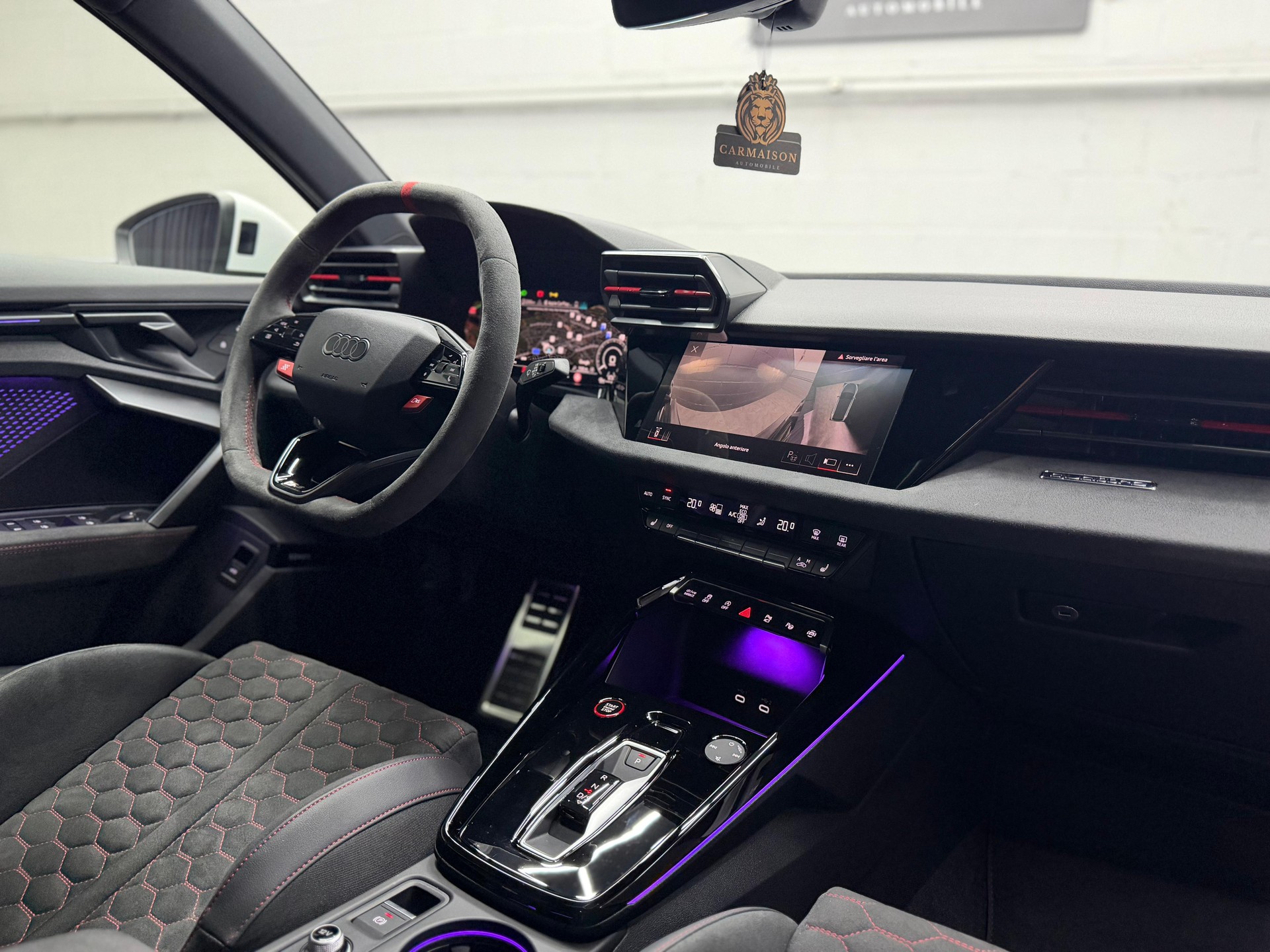 AUDI RS3 Sportback 2.5 TSI quattro | CH-Auto | CT-Carbon Kit | Panoramadach | H&R Federn | Sansar Wheels Chrome-image-31