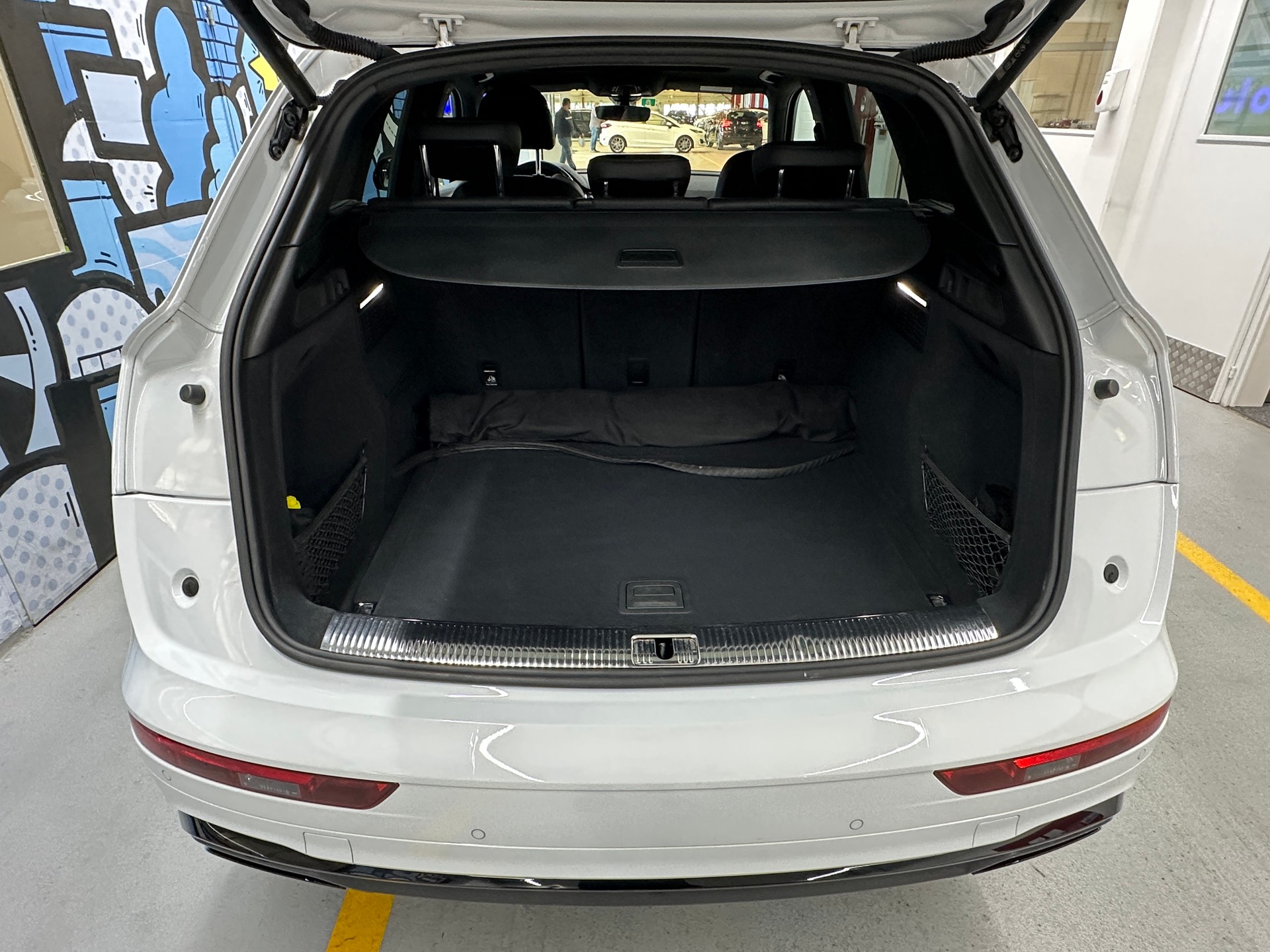 AUDI Q5 40 TDI S-line quattro S-tronic-image-5