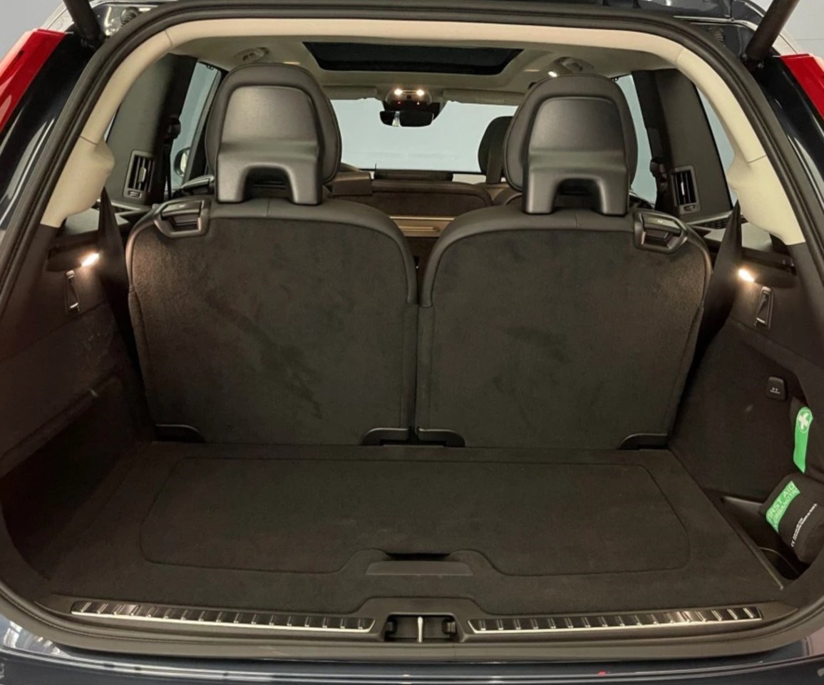 VOLVO XC90 B6 Benzin Mild Hybrid AWD Inscription Geartronic-image-1