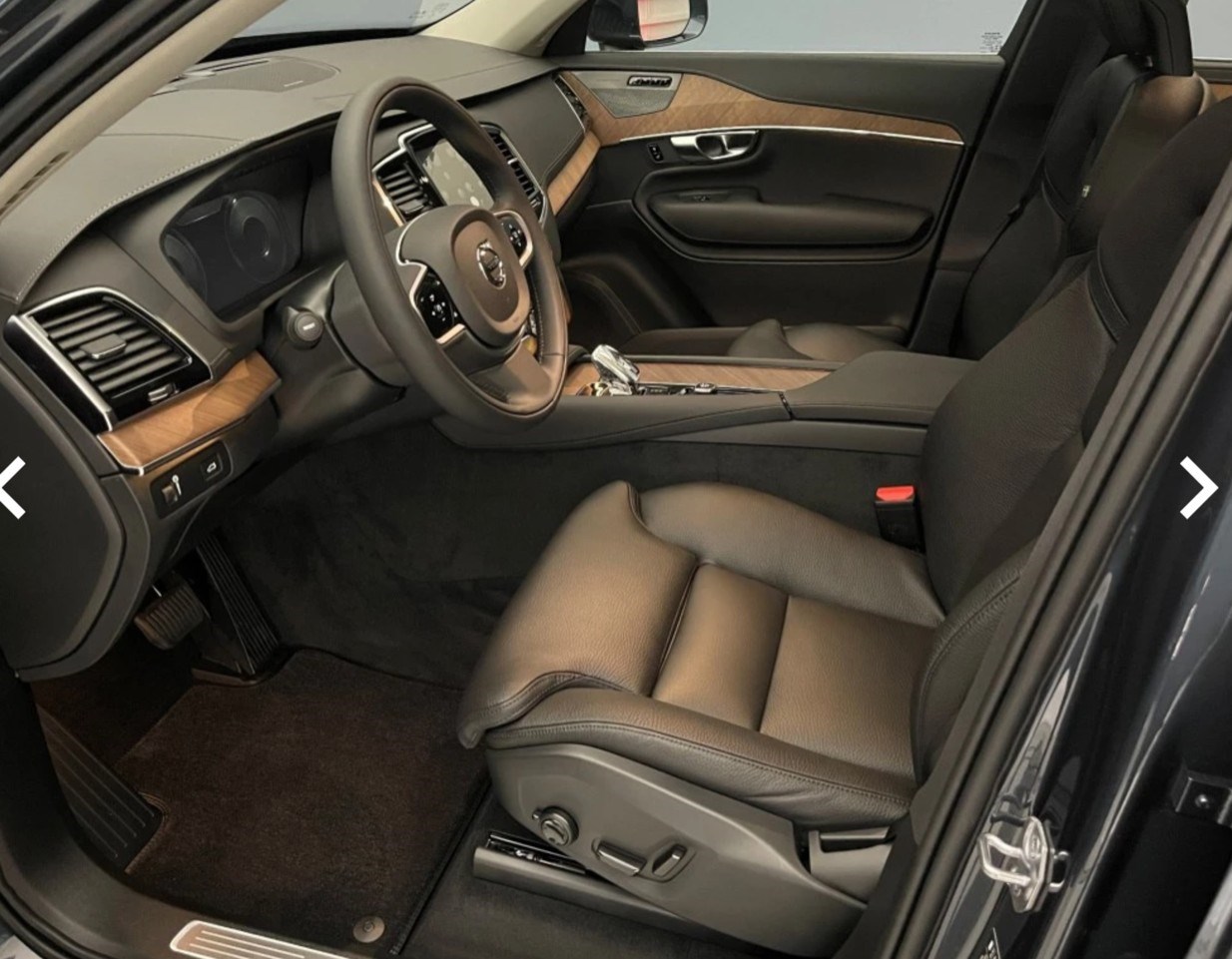 VOLVO XC90 B6 Benzin Mild Hybrid AWD Inscription Geartronic-image-3