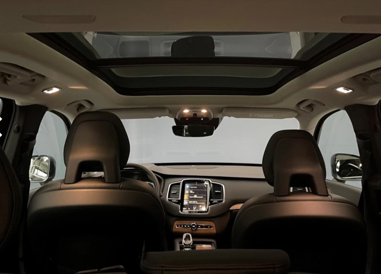 VOLVO XC90 B6 Benzin Mild Hybrid AWD Inscription Geartronic-image-4