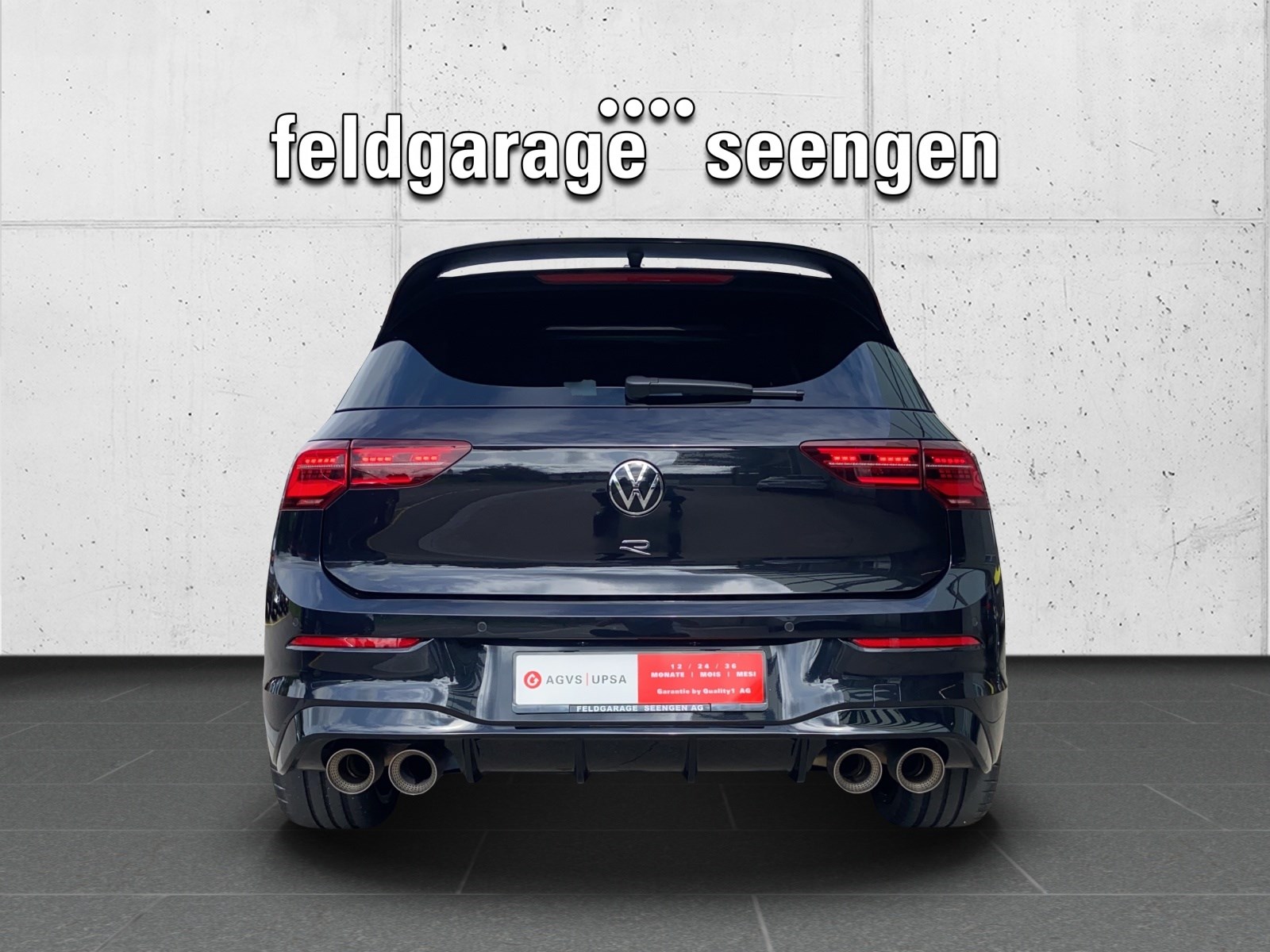 VW Golf 2.0 TSI R DSG 4Motion mit Akrapovic & Panoramadach-image-5