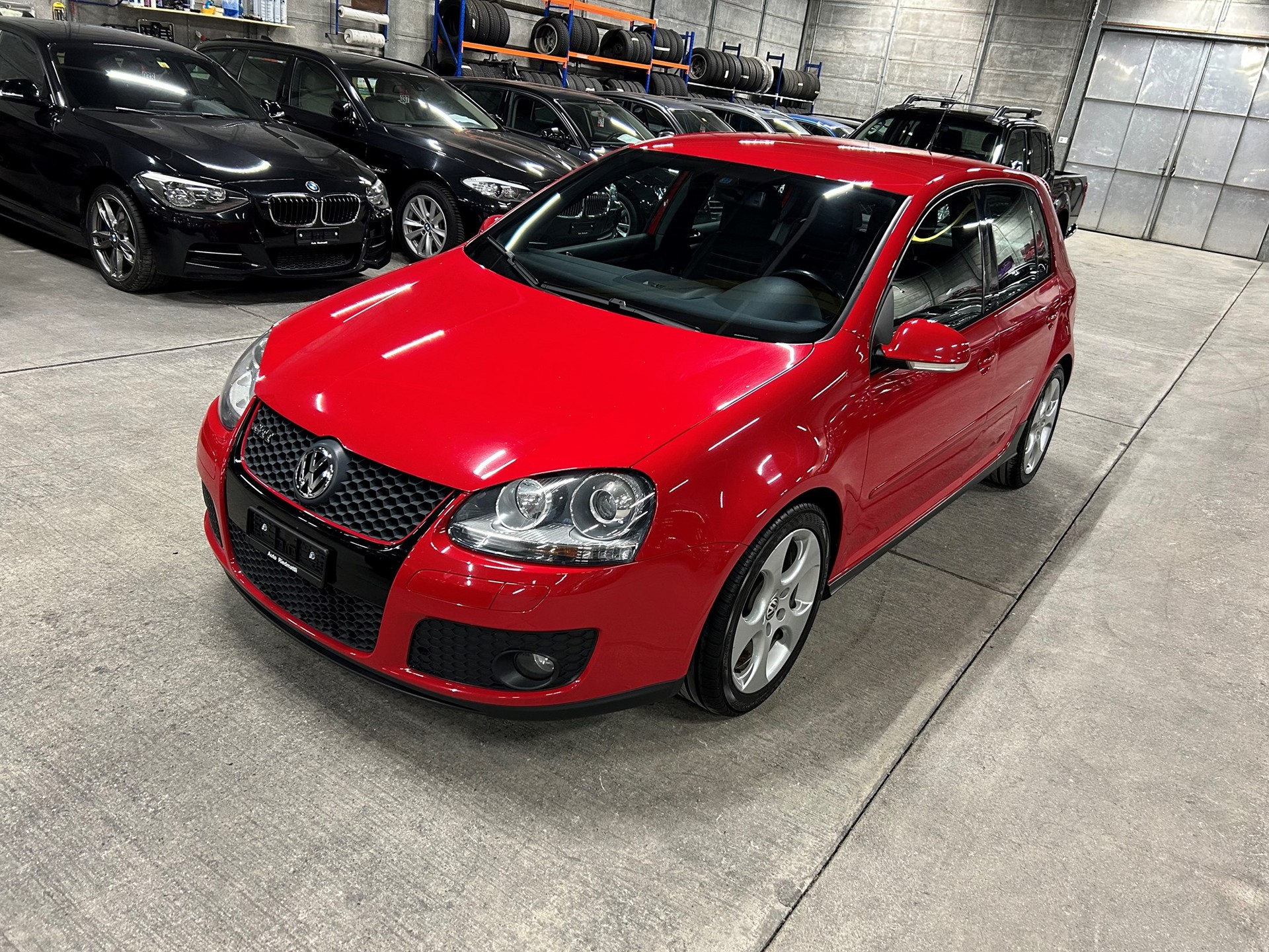 VW Golf 2.0 TFSI GTI-image-6