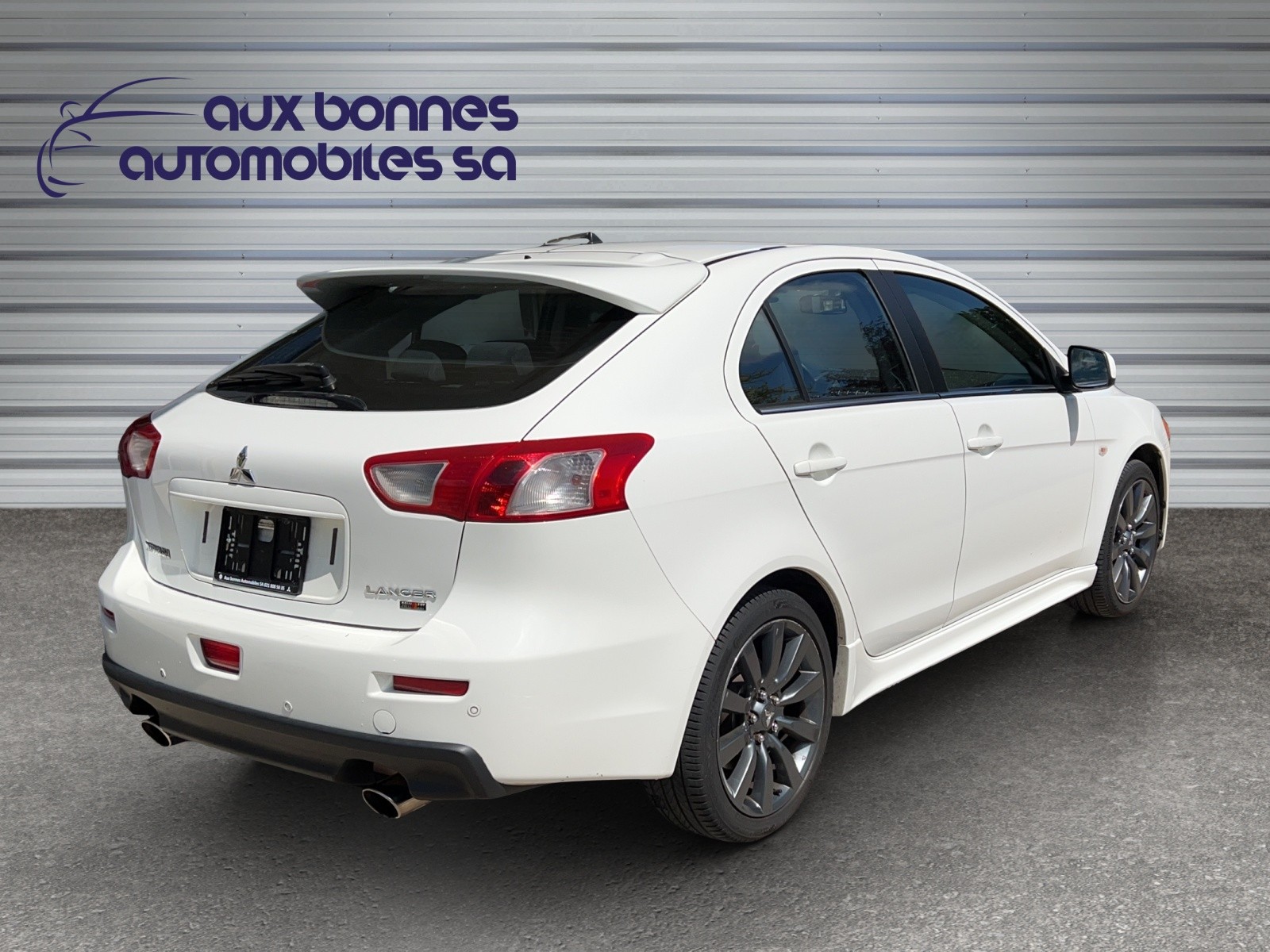 MITSUBISHI Lancer Sportback 2.0 Ralliart S 4WD TC-SST-showroom-element-3