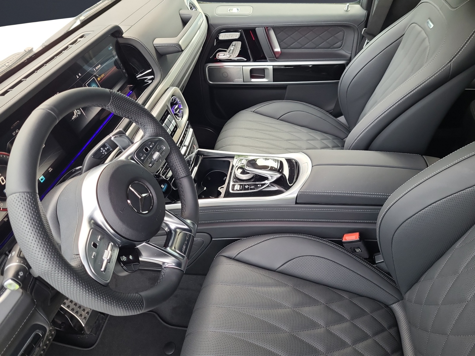MERCEDES-BENZ G 63 AMG 4x4 Speedshift Plus G-Tronic-image-6