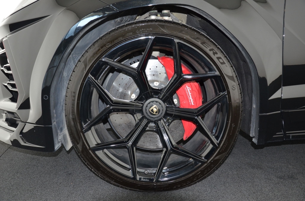 LAMBORGHINI Urus E-Gear * NOVITEC Esteso Widebody *-image-9