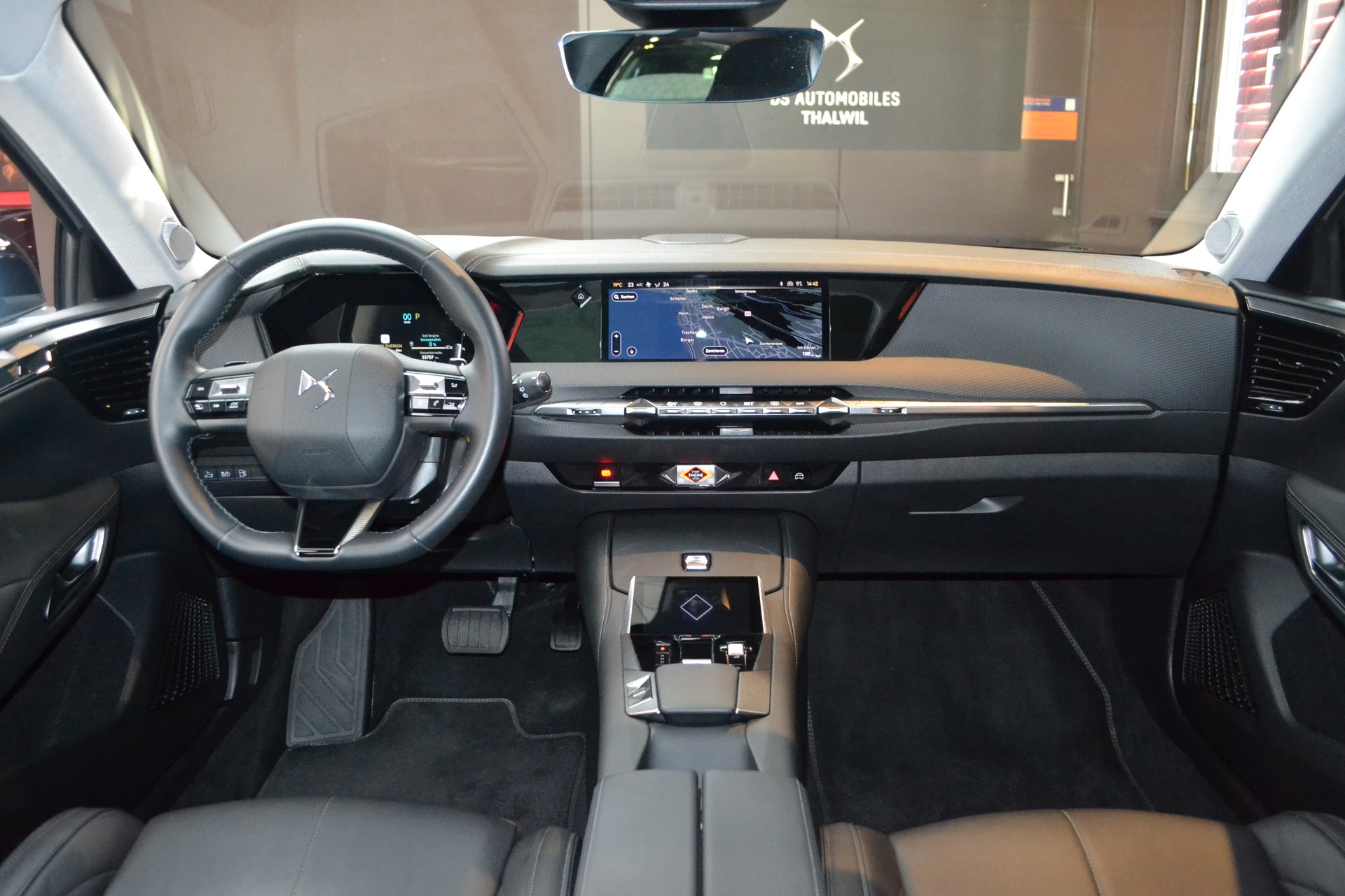 DS AUTOMOBILES DS 4 1.6 E-Tense Cross Rivoli-image-6
