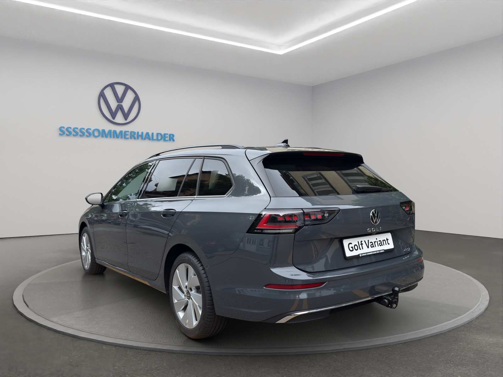 VW Golf Variant 1.5 eTSI mHEV Style-image-2