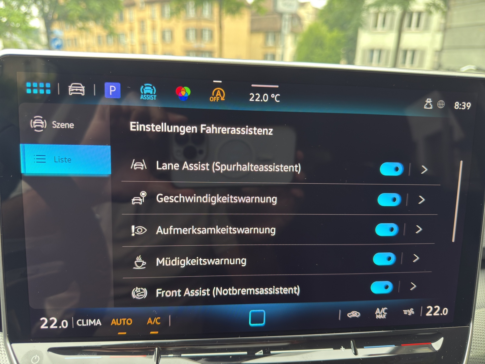 VW Golf Variant 1.5 eTSI mHEV Style-image-11