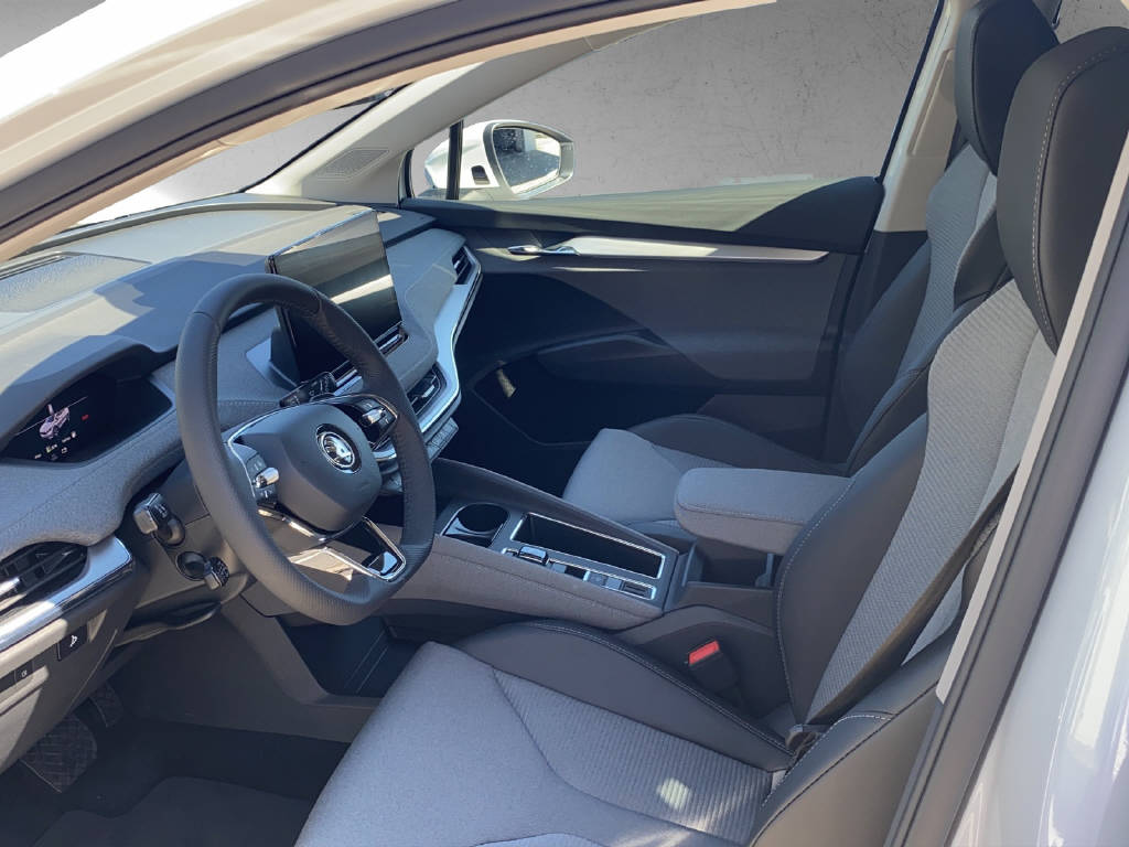 SKODA Enyaq iV 80-image-7