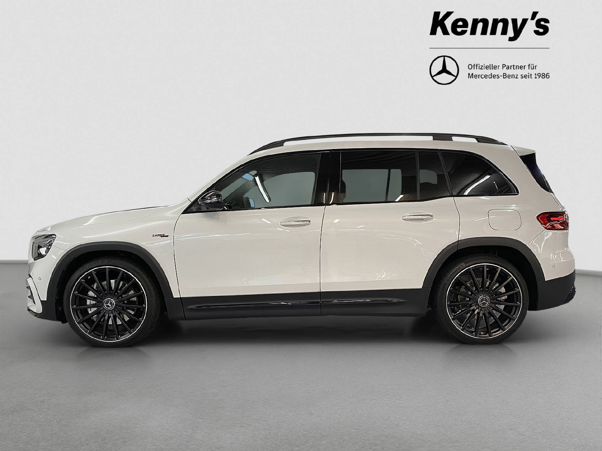 MERCEDES-BENZ GLB 35 AMG 4MATIC-image-2