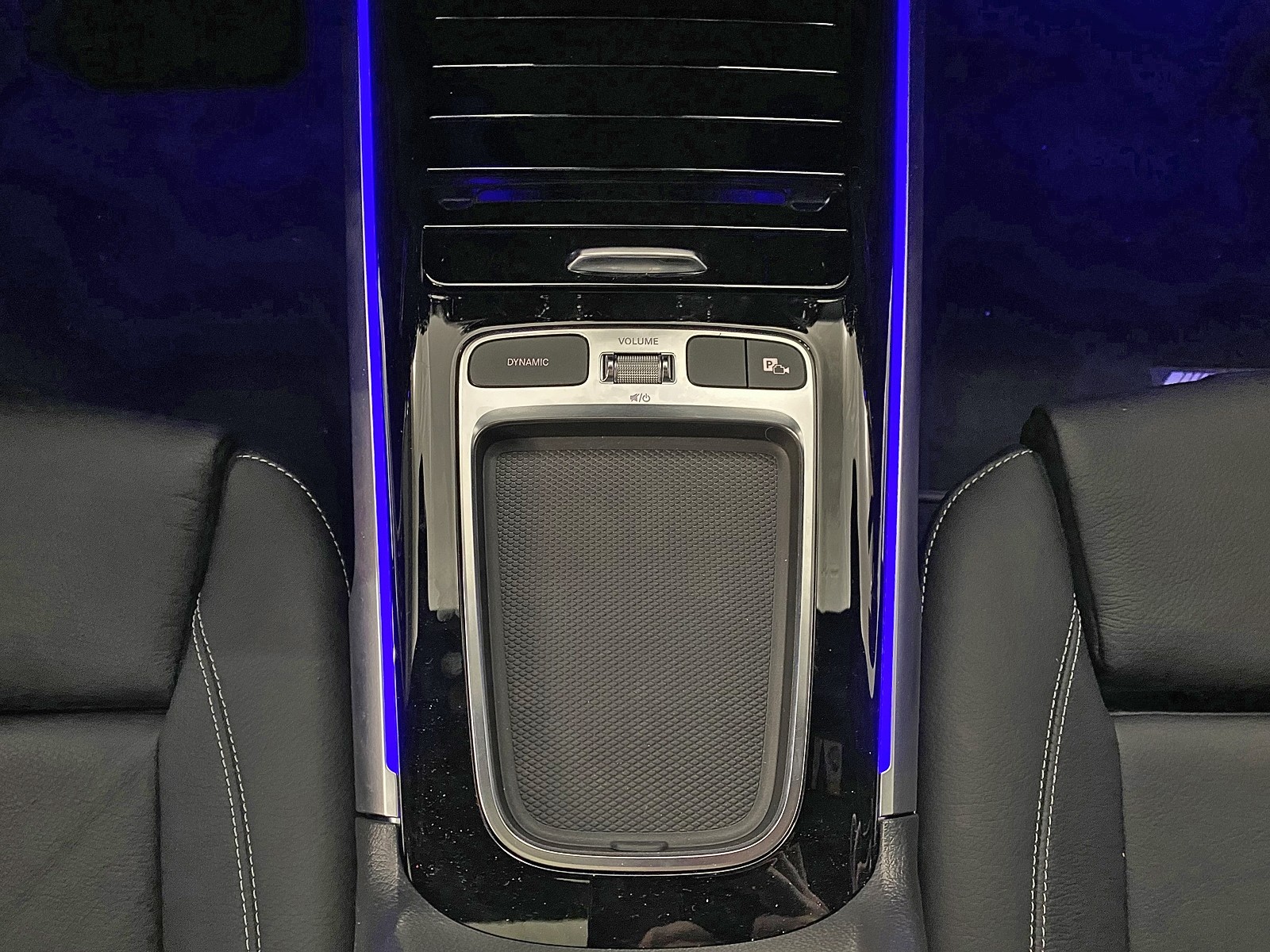 MERCEDES-BENZ GLB 35 AMG 4MATIC-image-9