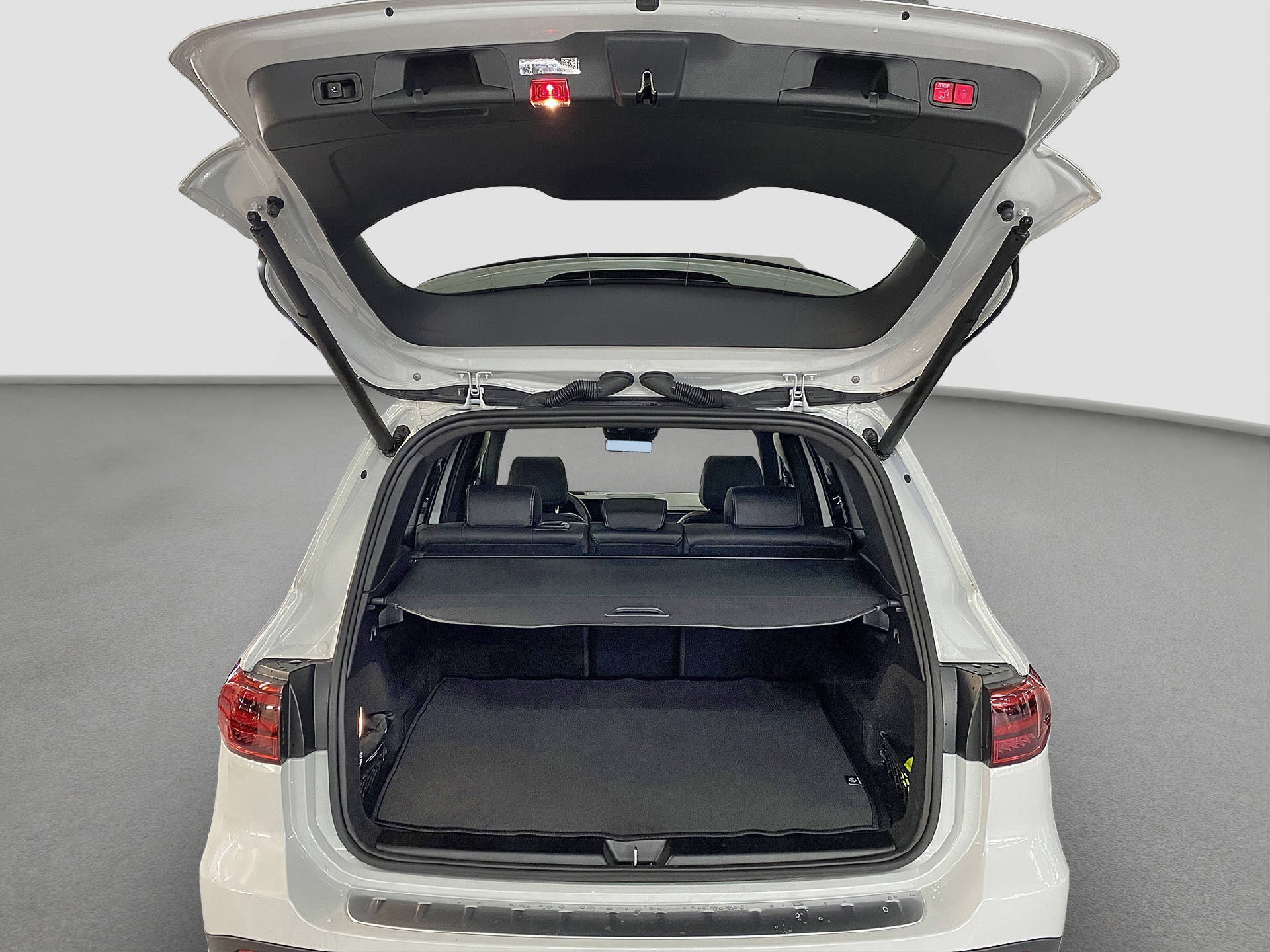 MERCEDES-BENZ GLB 35 AMG 4MATIC-image-11