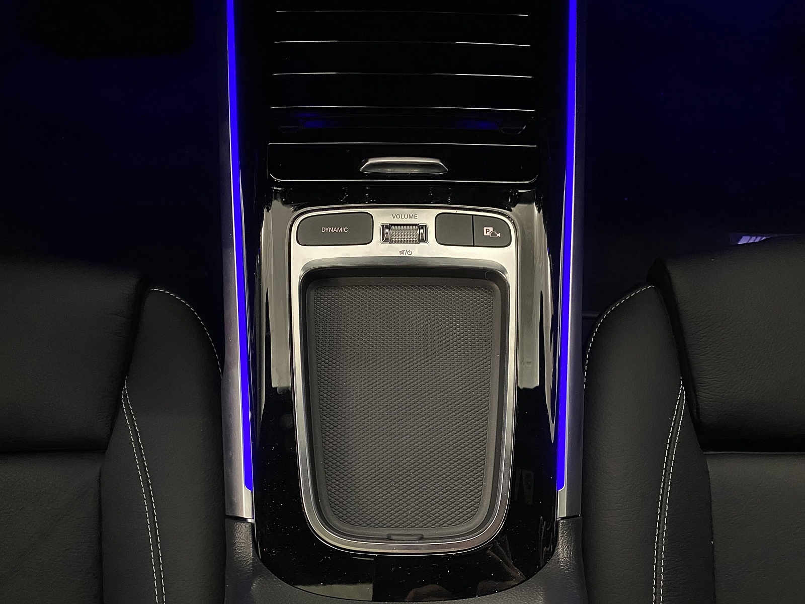 MERCEDES-BENZ GLB 35 AMG 4MATIC-image-12