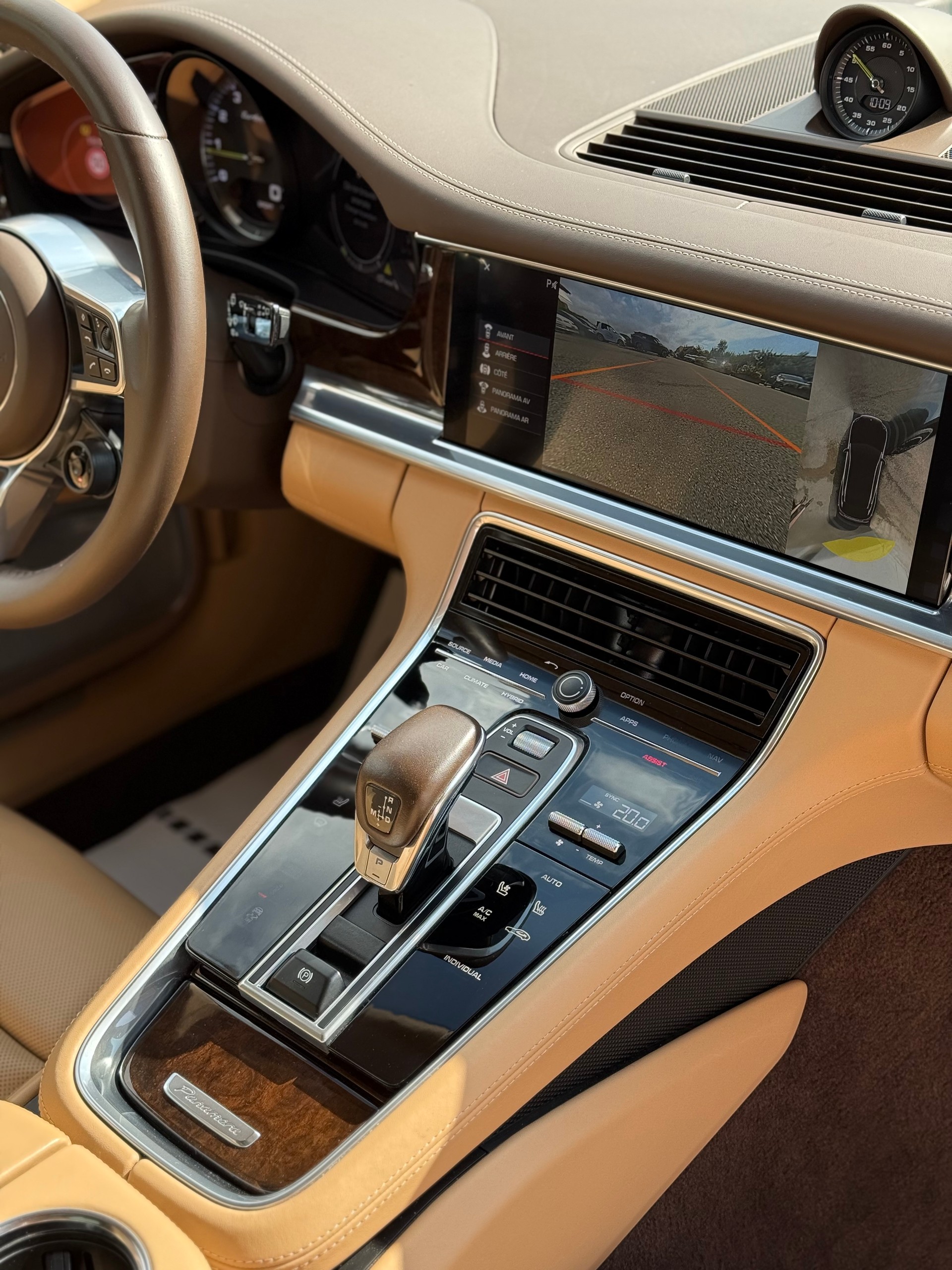 PORSCHE Panamera Turbo S E-Hybrid Sport Turismo PDK-image-24