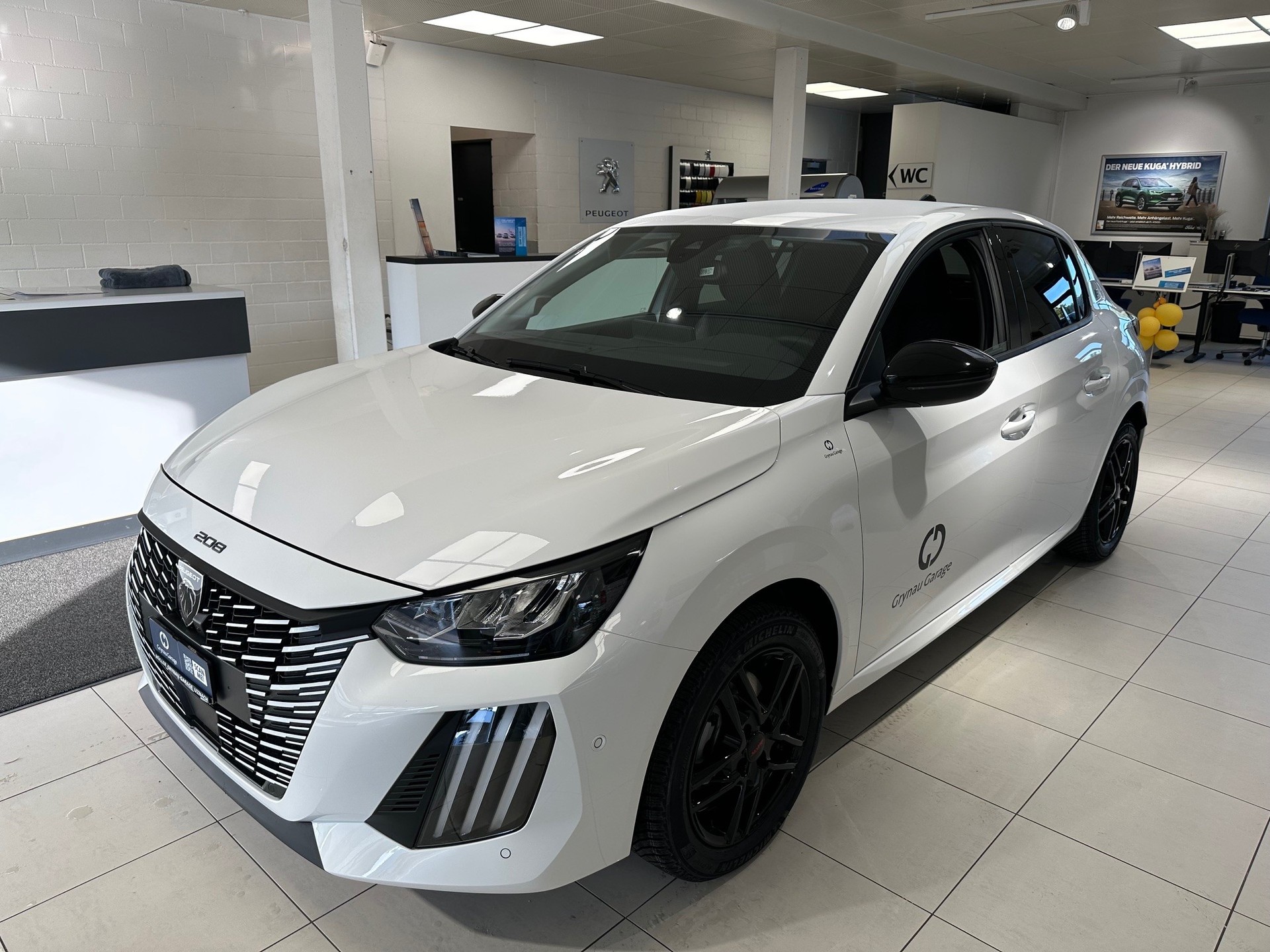 PEUGEOT 208 e-Allure