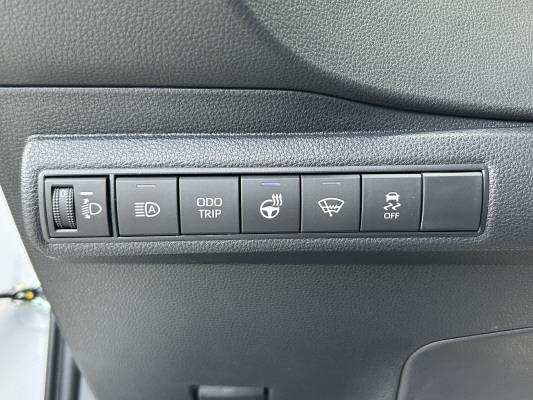 TOYOTA Corolla 1.8 HSD Trend-image-14