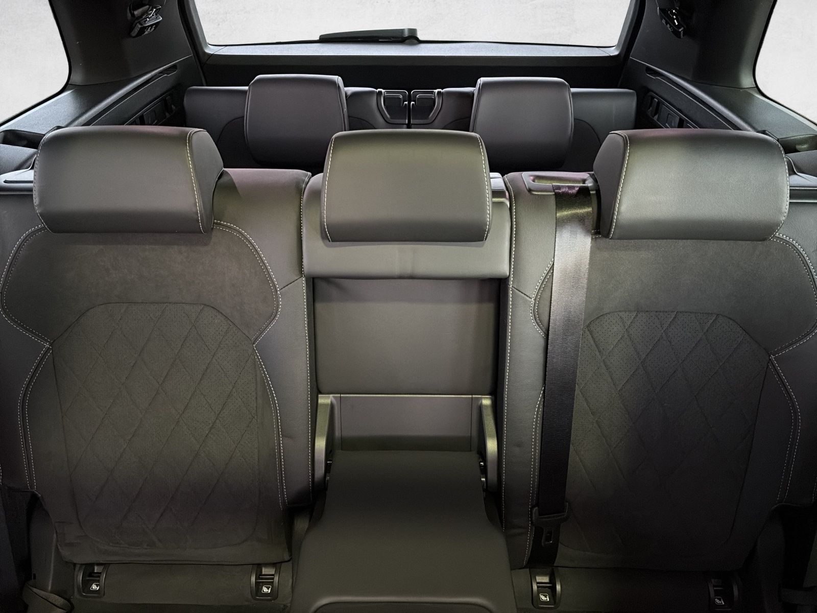 SKODA Kodiaq 2.0 TDI CR SportLine 4x4 DSG-image-21
