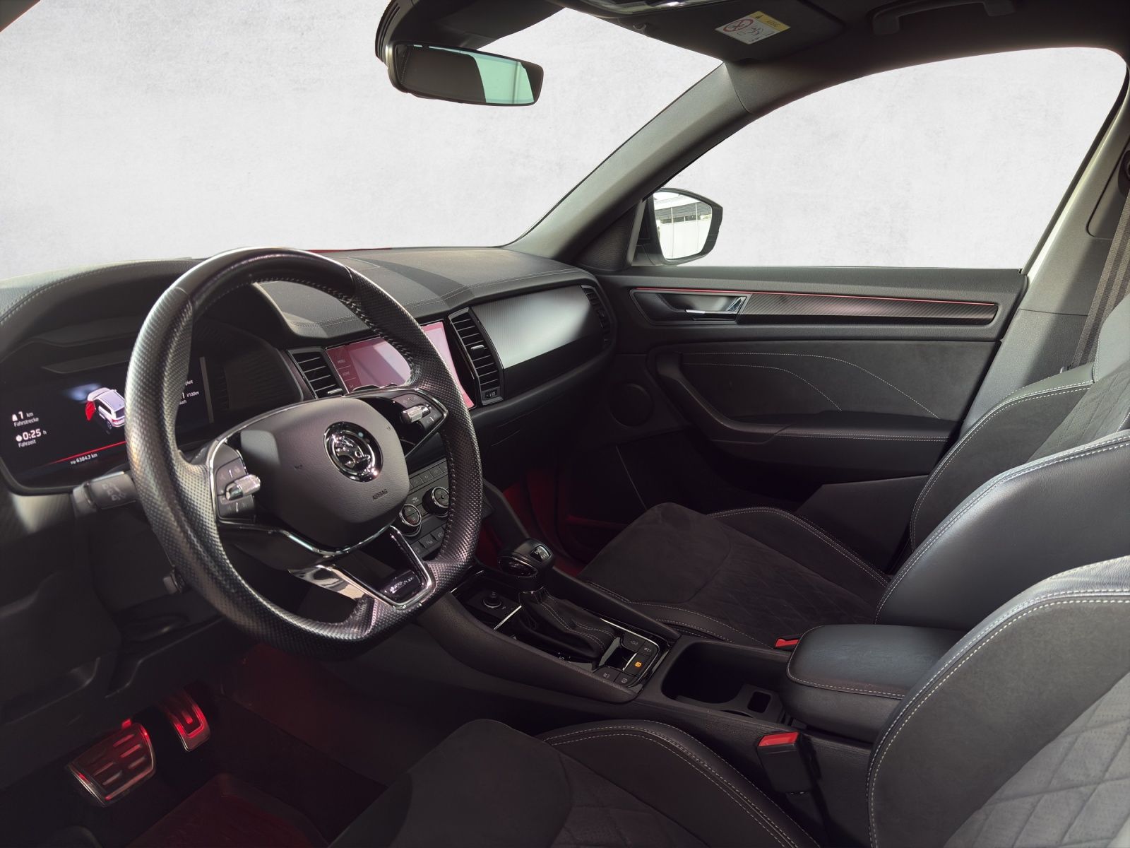 SKODA Kodiaq 2.0 TDI CR SportLine 4x4 DSG-image-8