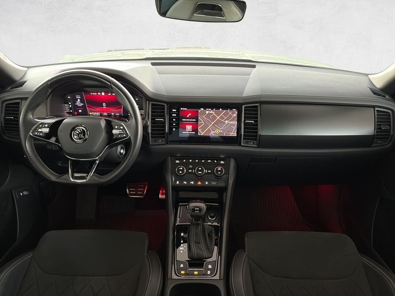 SKODA Kodiaq 2.0 TDI CR SportLine 4x4 DSG-image-12