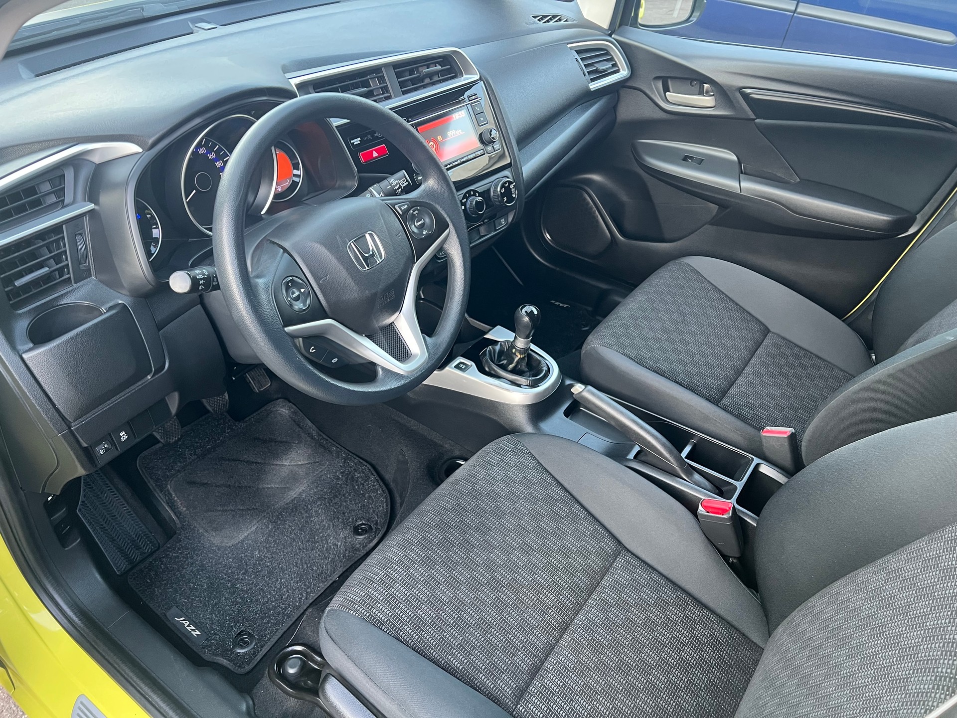 HONDA Jazz 1.3i-VTEC Trend-image-8