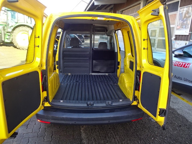 VW Caddy 2.0TDI 4Motion BlueMotion Technology DSG-image-11