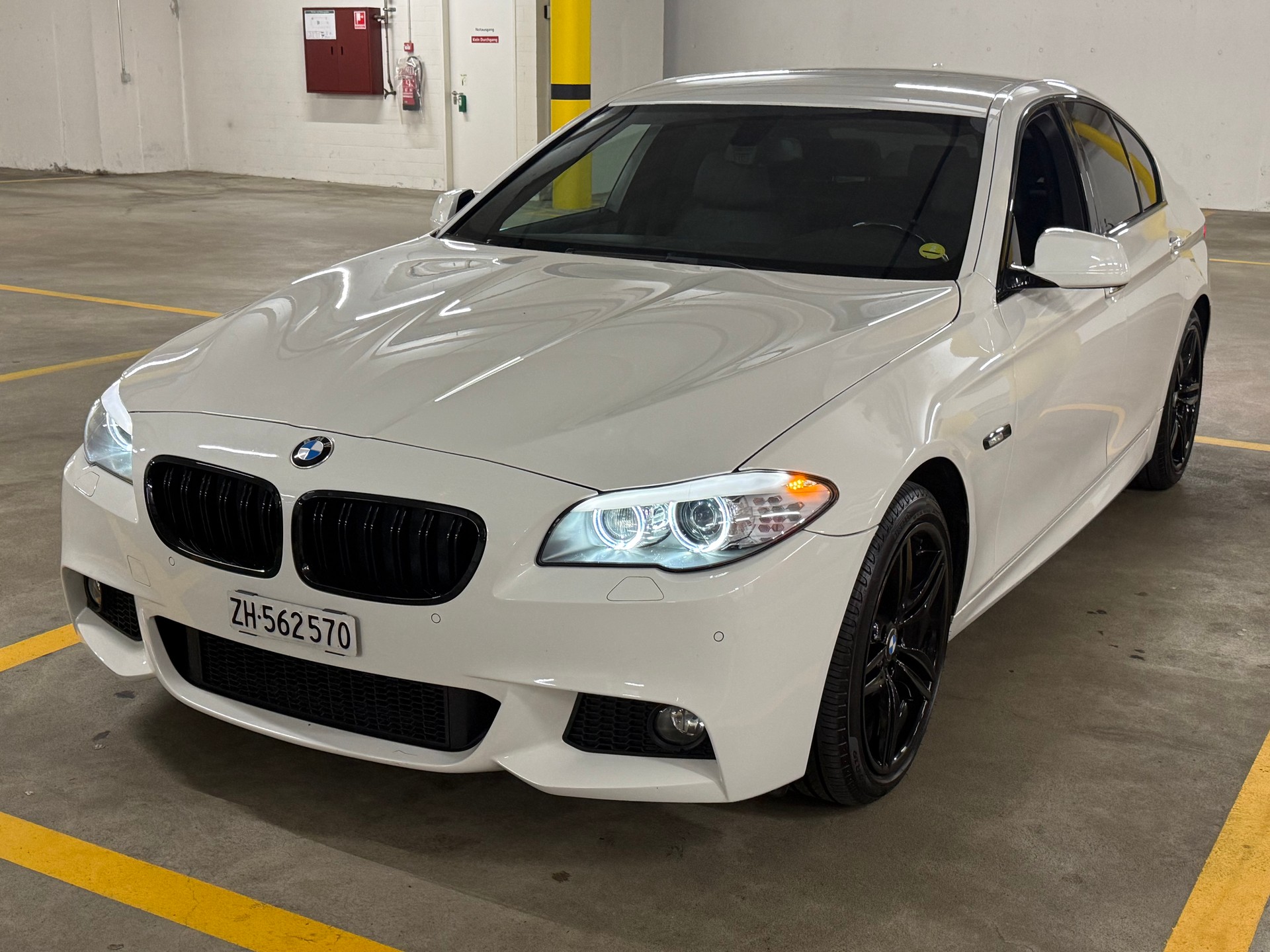 BMW 525d xDrive Steptronic M-Sportpaket - Frisch ab MFK 02. September 2026!-image-14