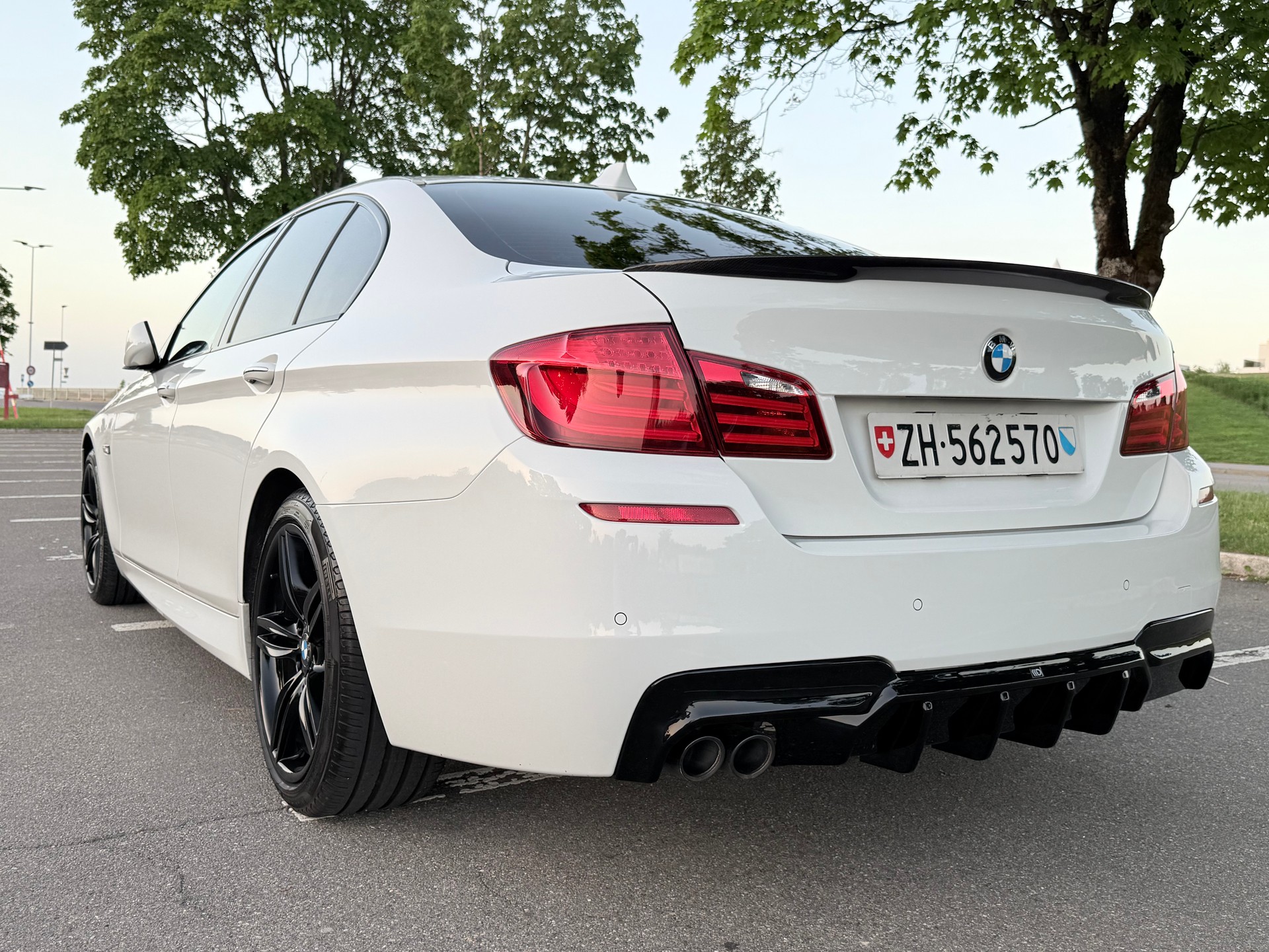 BMW 525d xDrive Steptronic M-Sportpaket-image-16