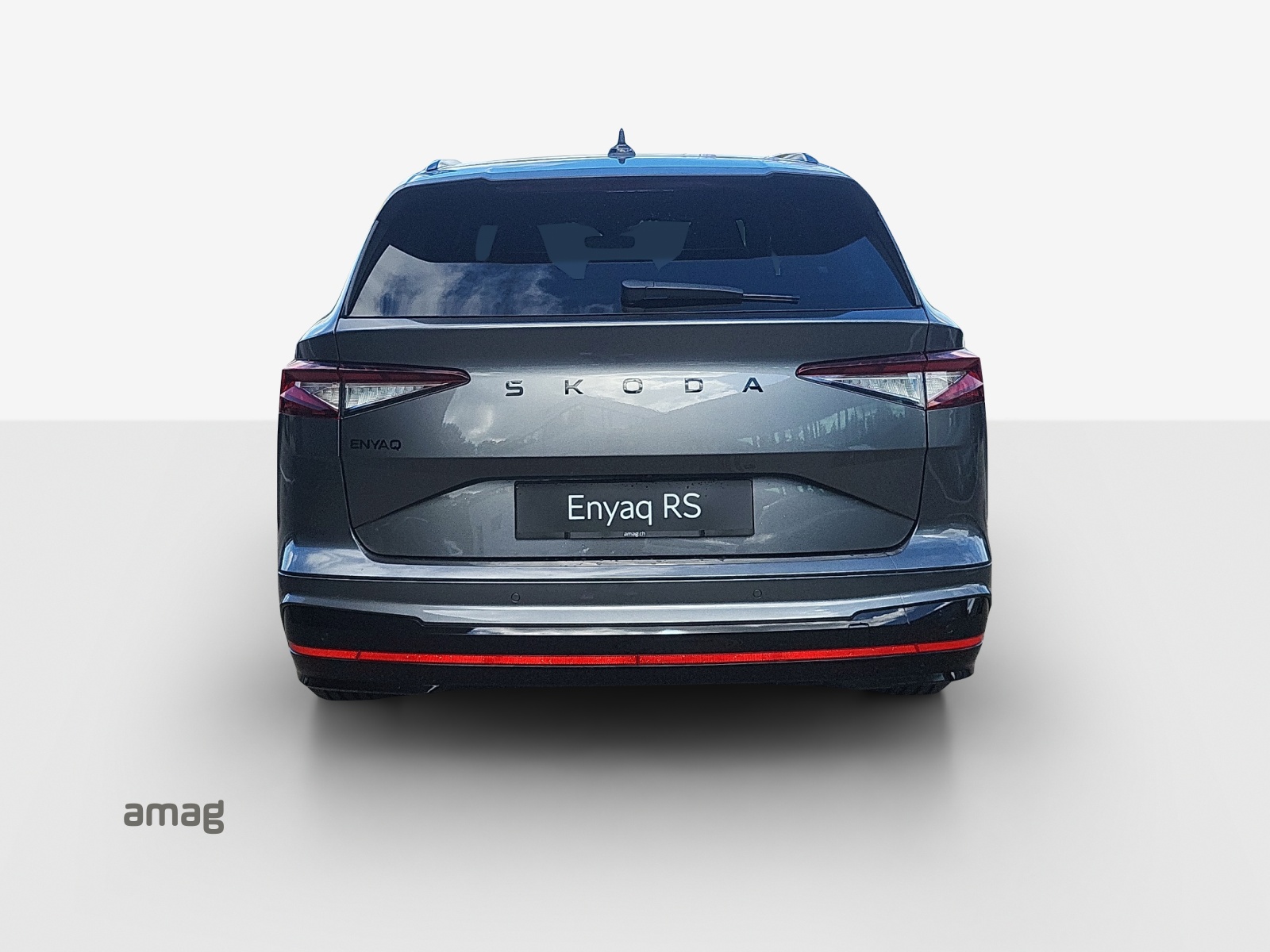 SKODA Enyaq 4x4 RS-image-3