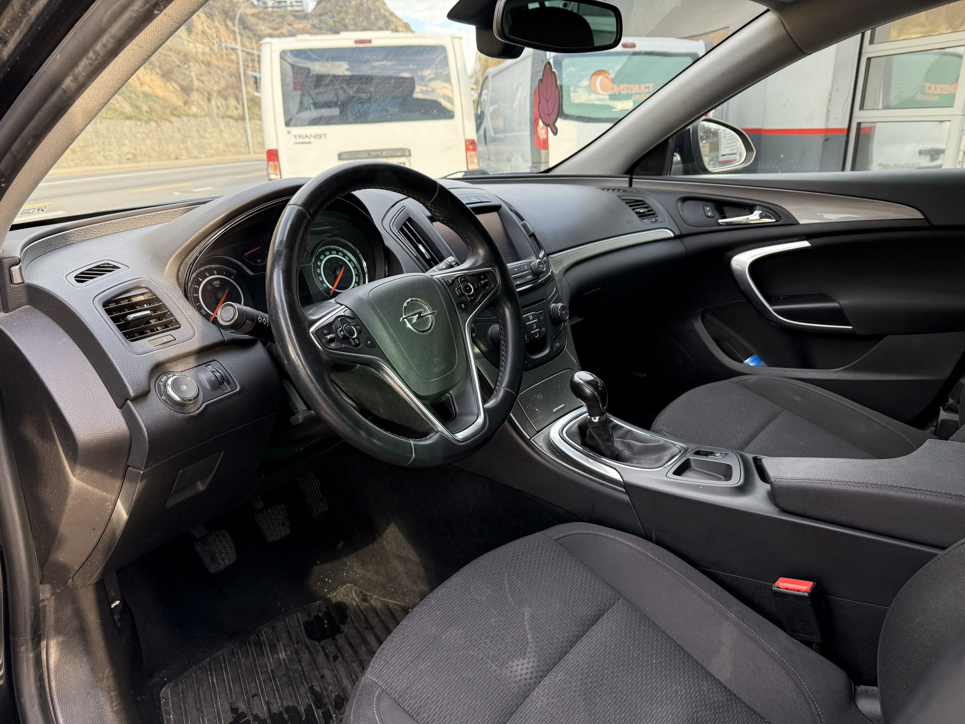 OPEL Insignia Sports Tourer 1.6 Turbo Sport-image-11