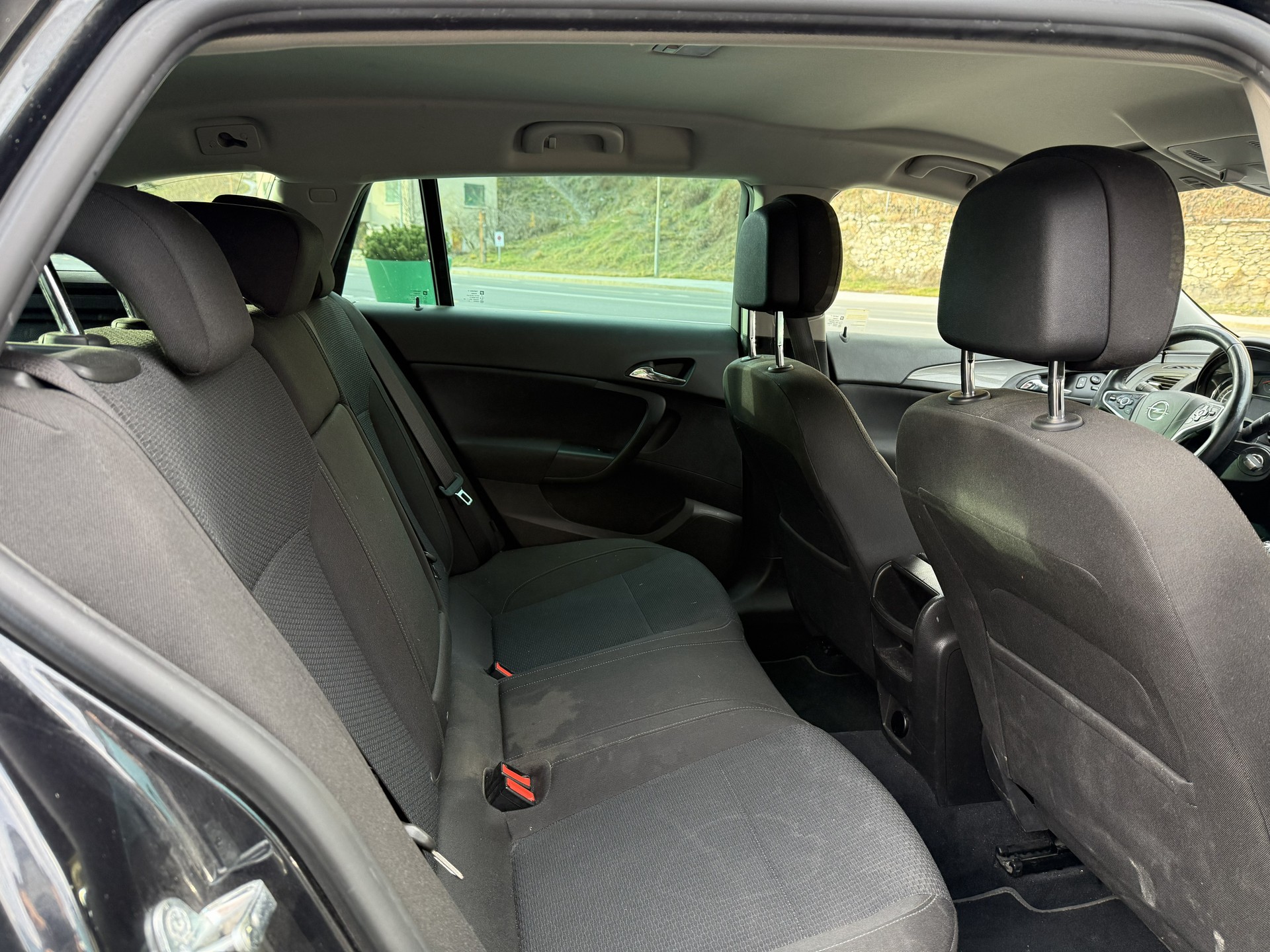 OPEL Insignia Sports Tourer 1.6 Turbo Sport-image-10