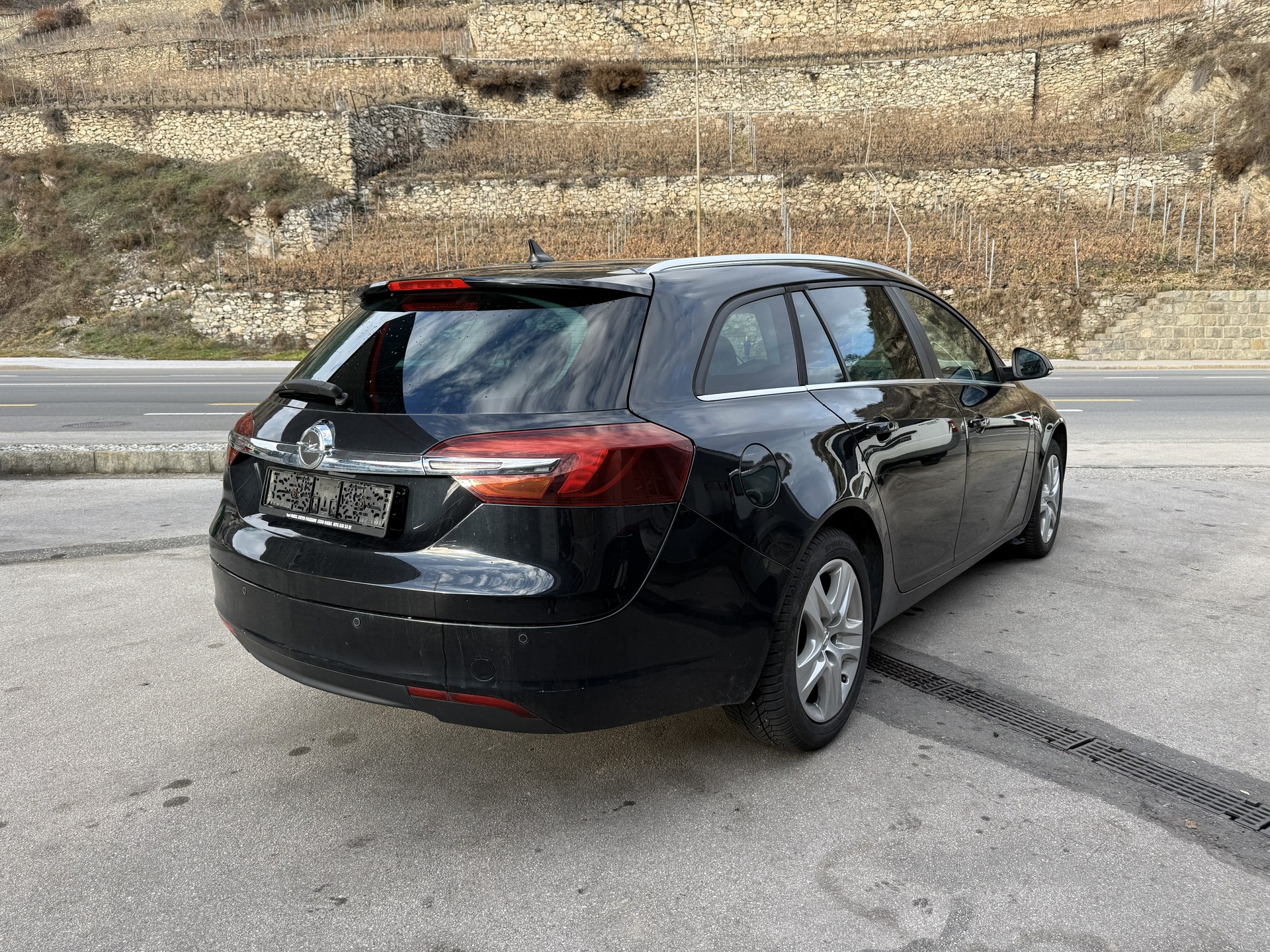 OPEL Insignia Sports Tourer 1.6 Turbo Sport-image-1