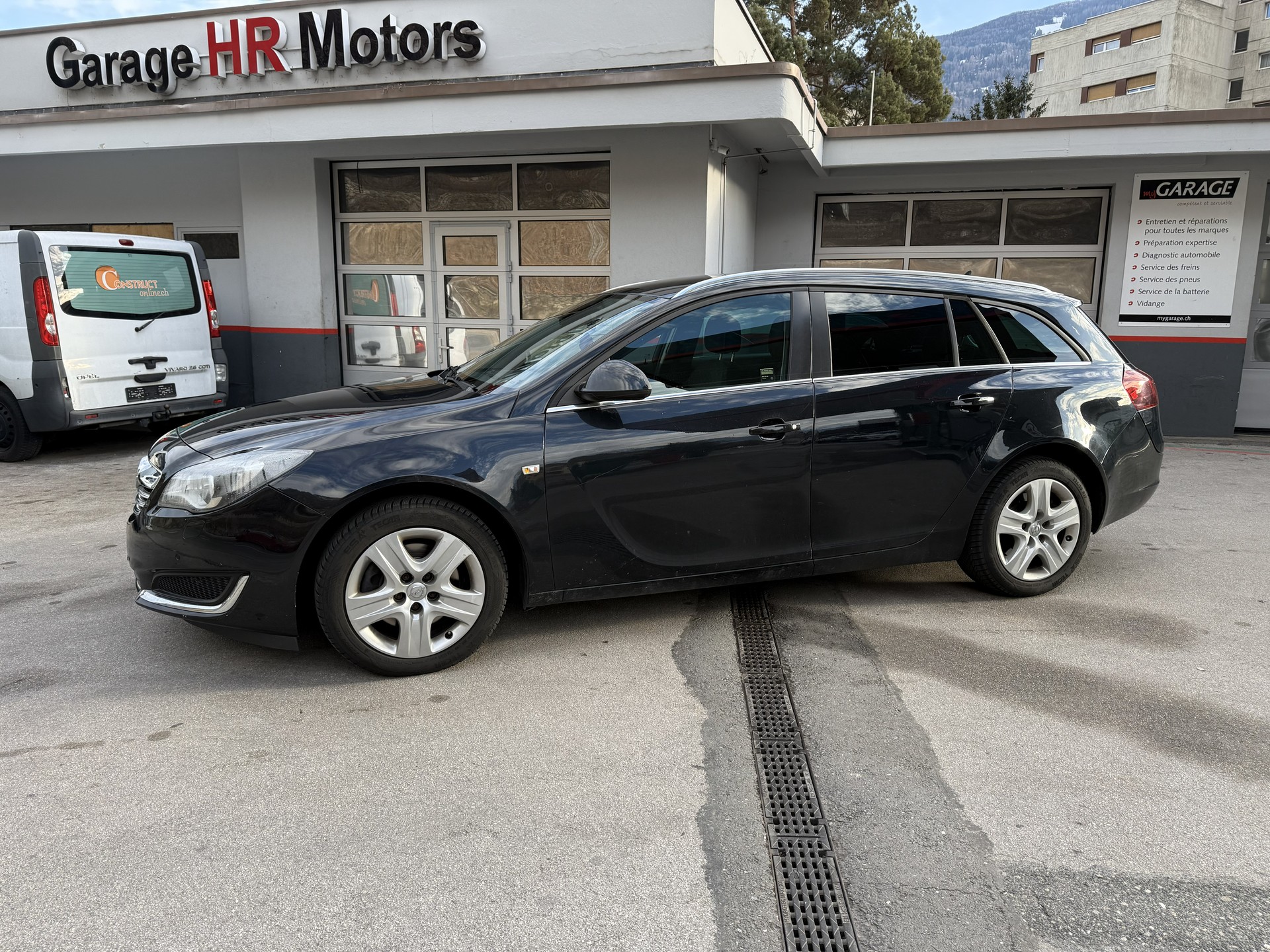 OPEL Insignia Sports Tourer 1.6 Turbo Sport-image-5
