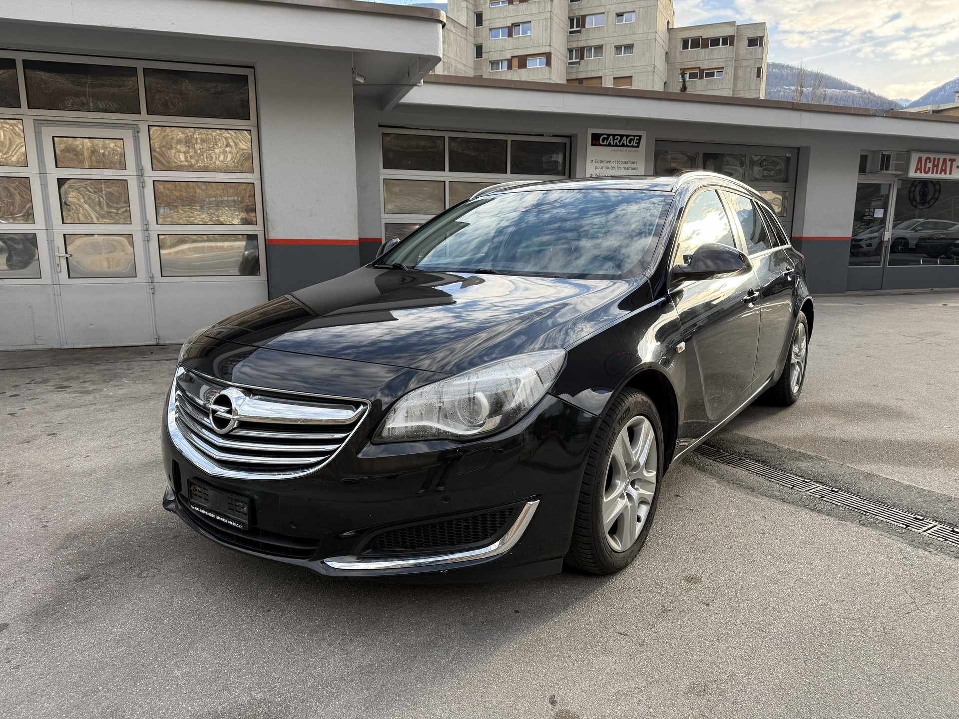 OPEL Insignia Sports Tourer 1.6 Turbo Sport-image-6