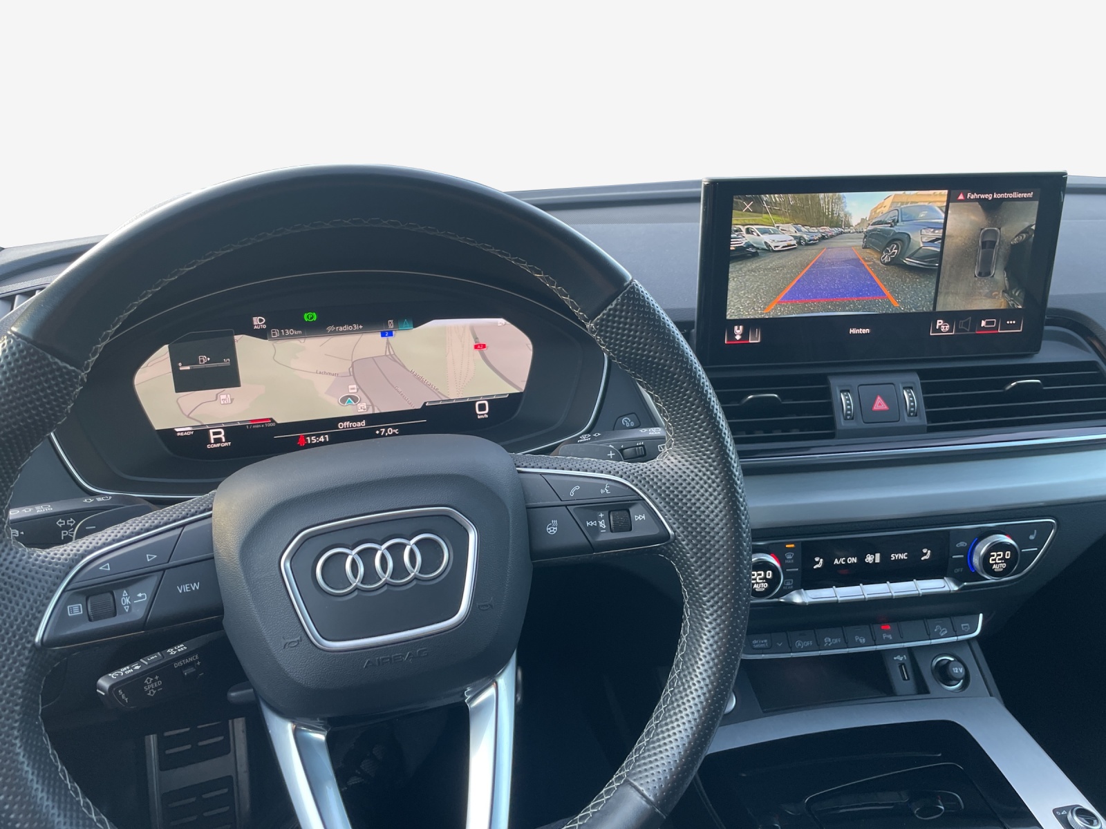 AUDI Q5 Sportback 40 TDI S line quattro S-tronic-image-8