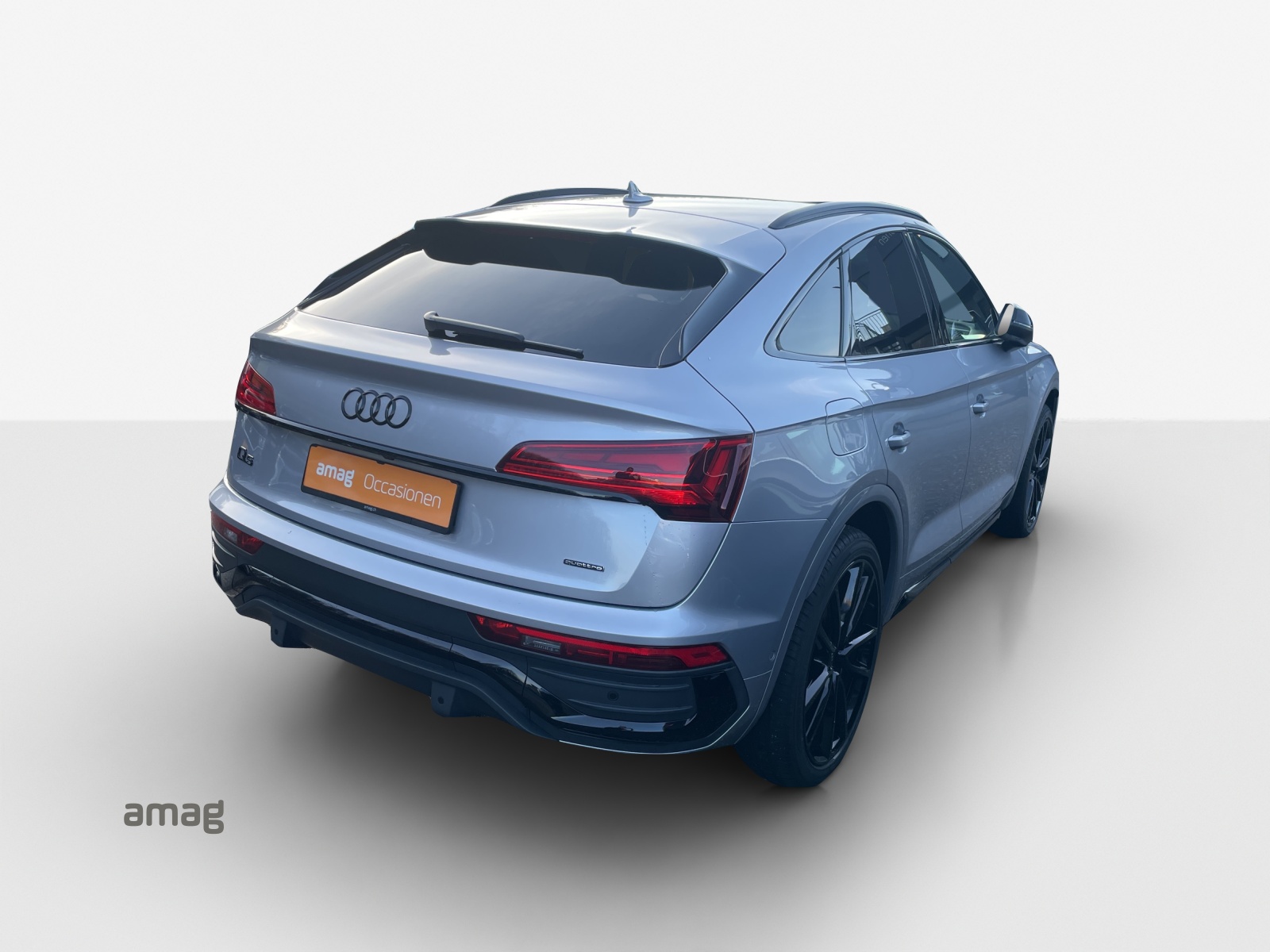 AUDI Q5 Sportback 40 TDI S line quattro S-tronic-image-4
