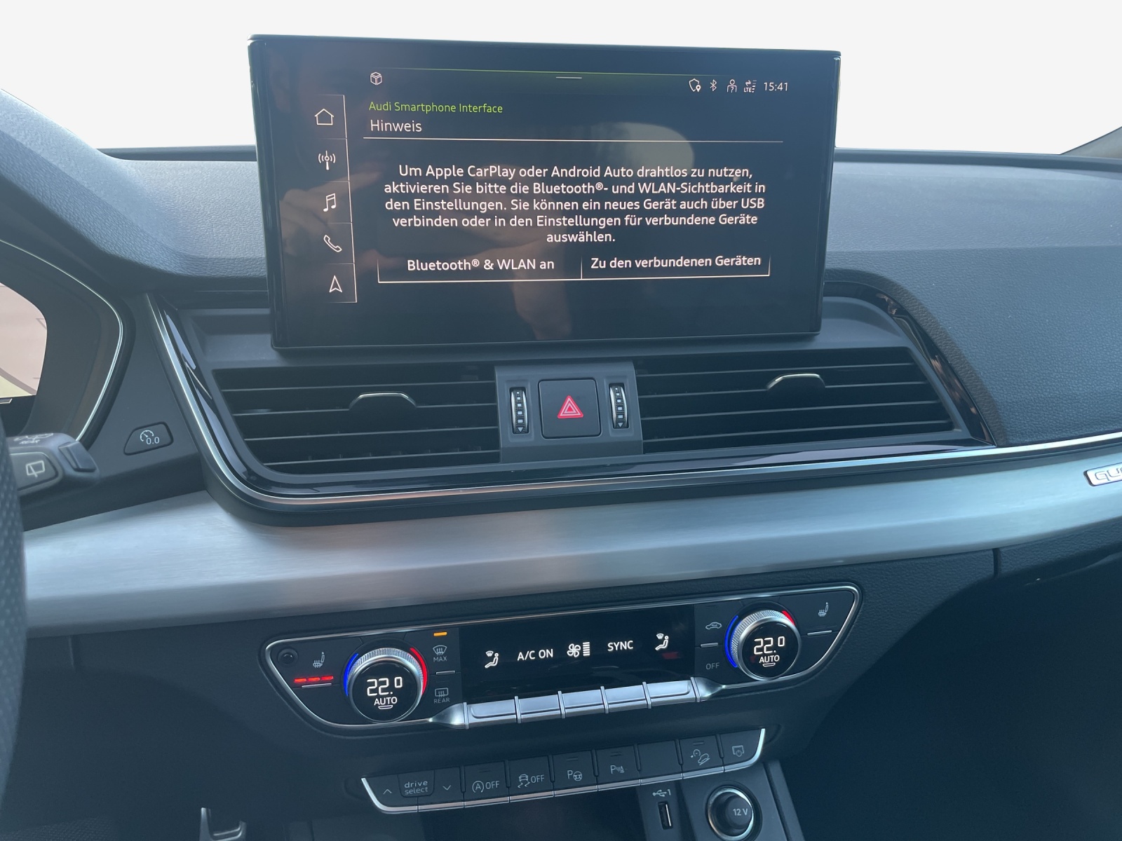 AUDI Q5 Sportback 40 TDI S line quattro S-tronic-image-13