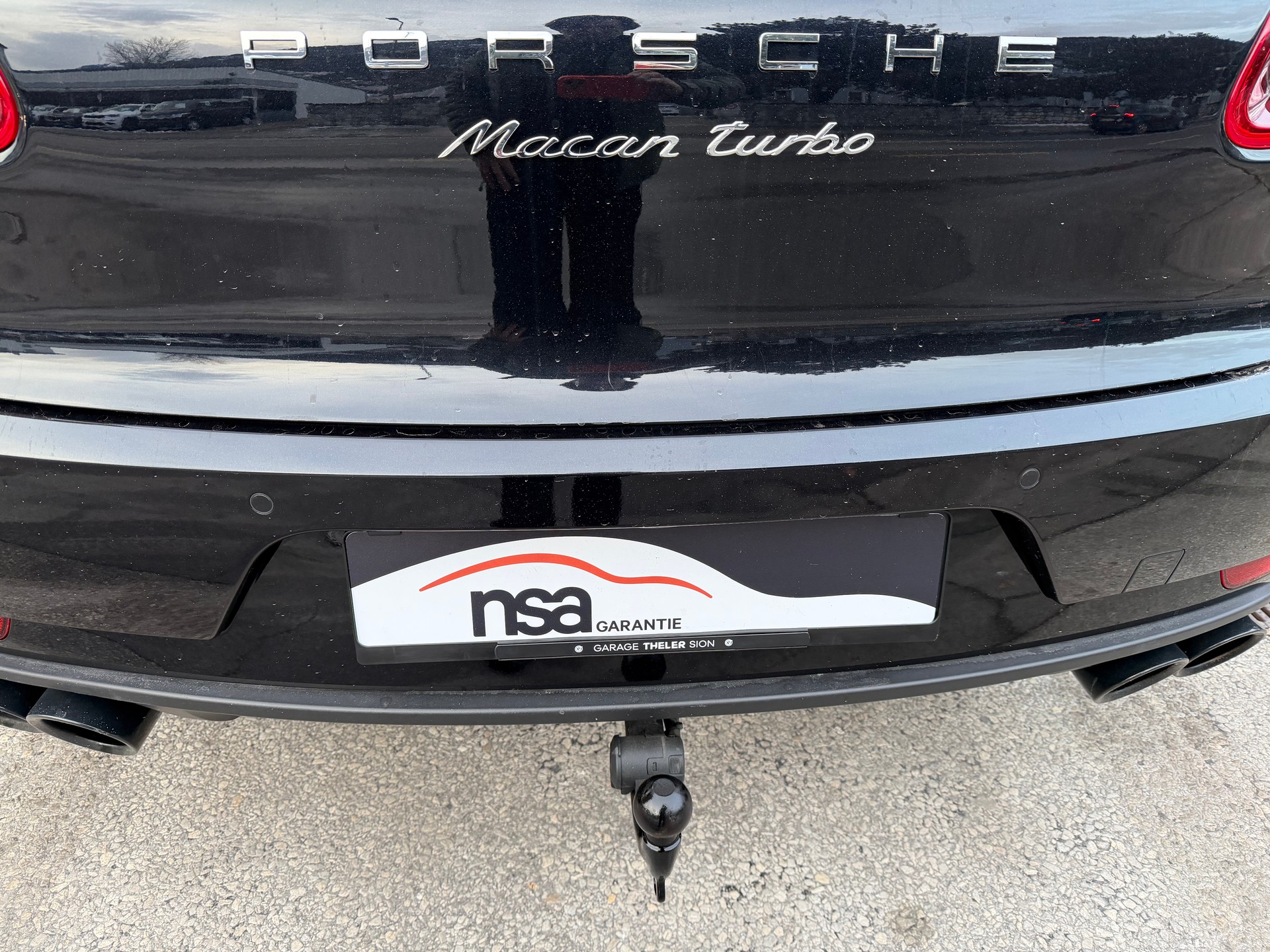PORSCHE Macan Turbo PDK-image-29