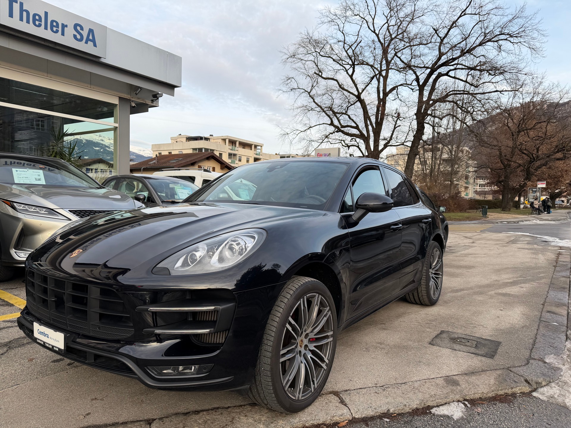 PORSCHE Macan Turbo PDK-image-0