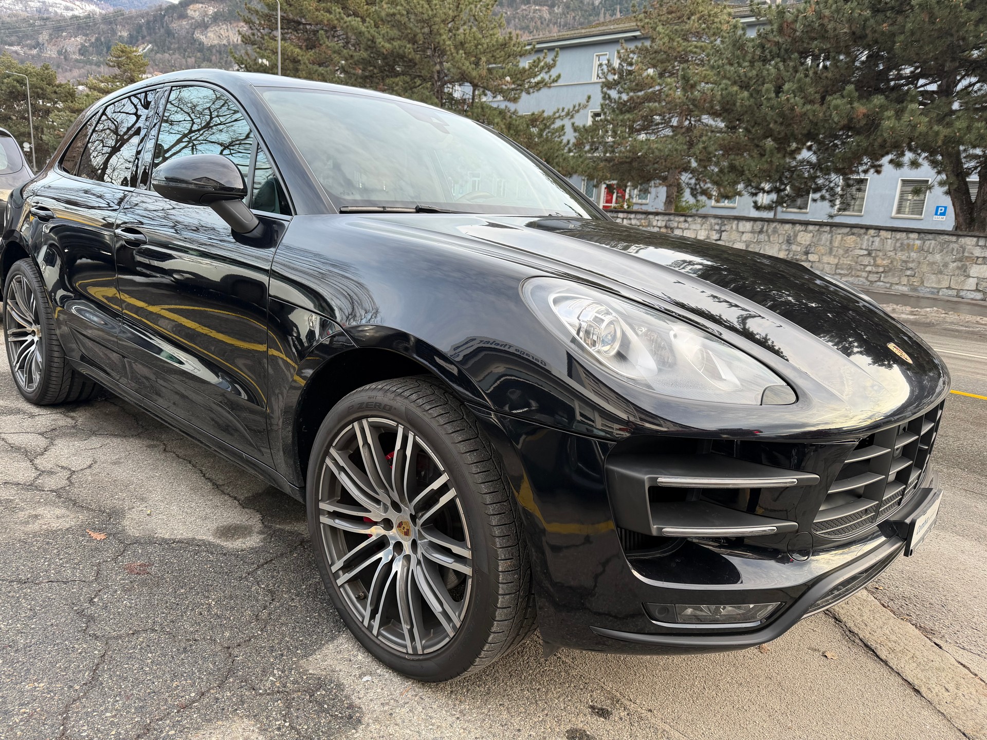 PORSCHE Macan Turbo PDK-image-4