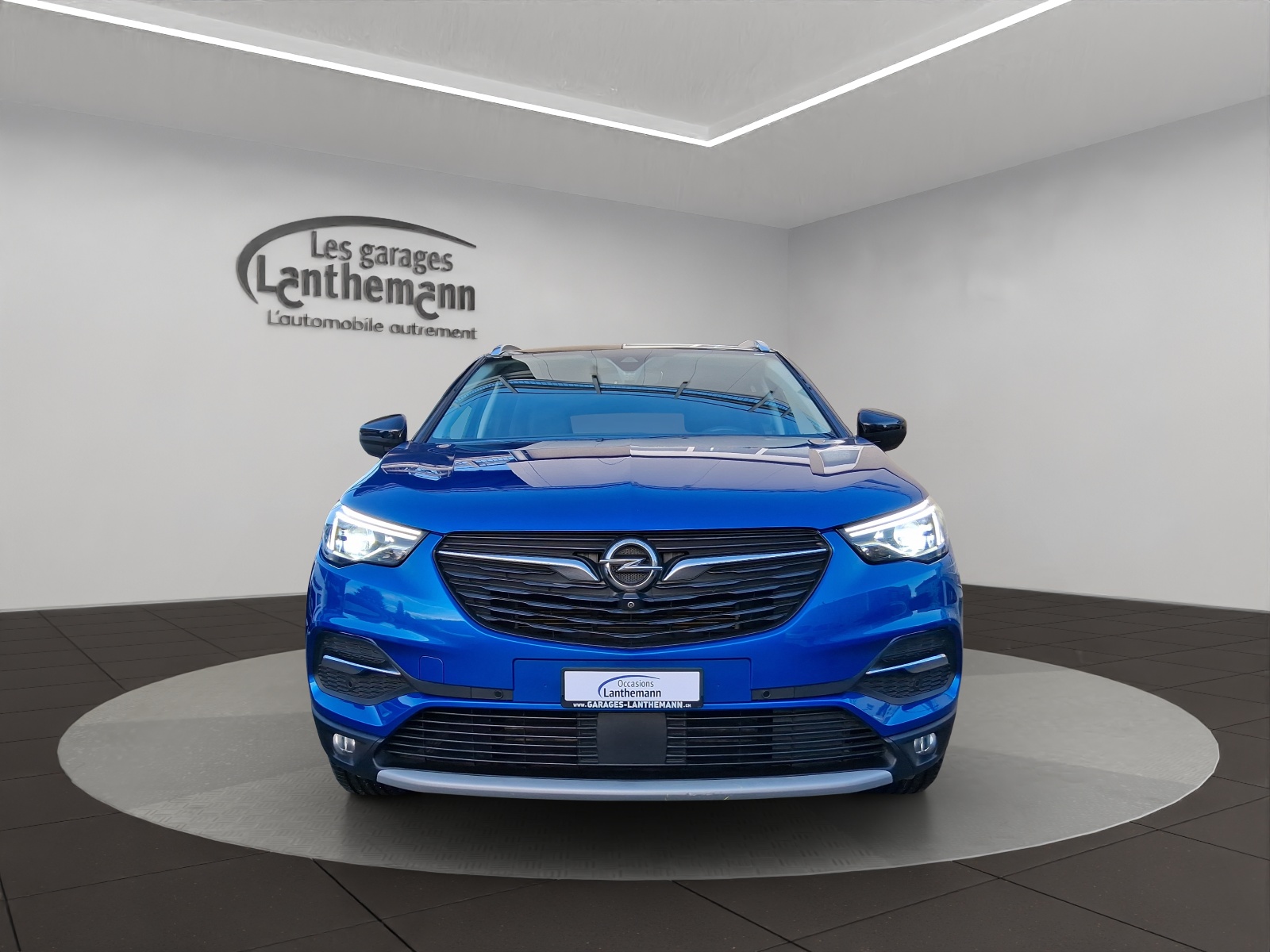 OPEL Grandland X 1.6 Hybrid4 Ultimate Automatik-image-6