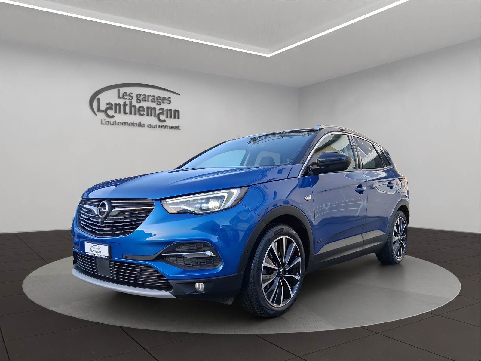 OPEL Grandland X 1.6 Hybrid4 Ultimate Automatik