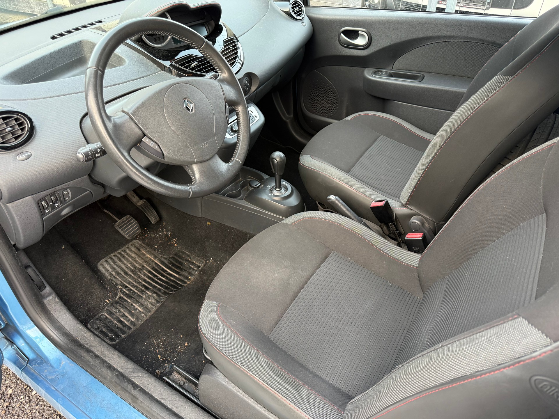 RENAULT Twingo 1.2 16V Dynamique Quickshift-image-5