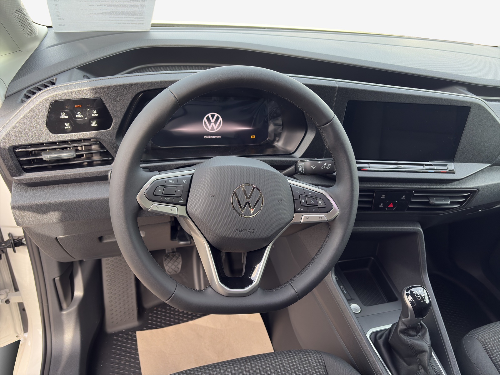 VW Caddy Cargo 2.0TDI 4Motion-image-9