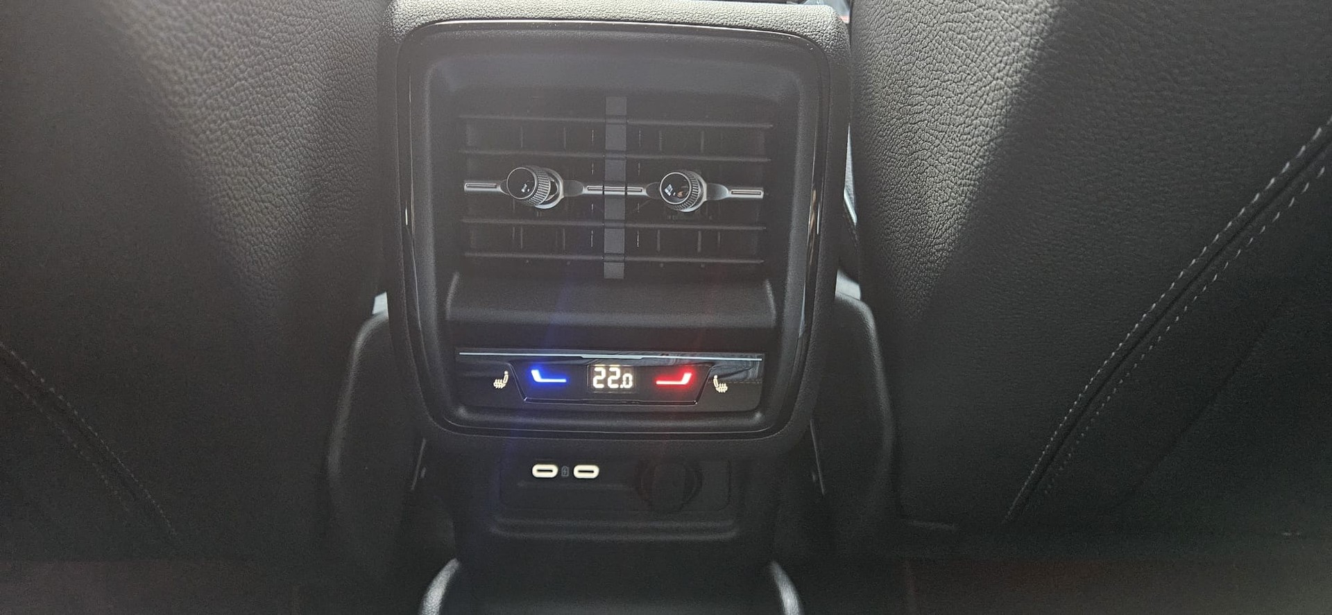 SKODA Kodiaq 2.0 TSI Sportline 4x4-image-14