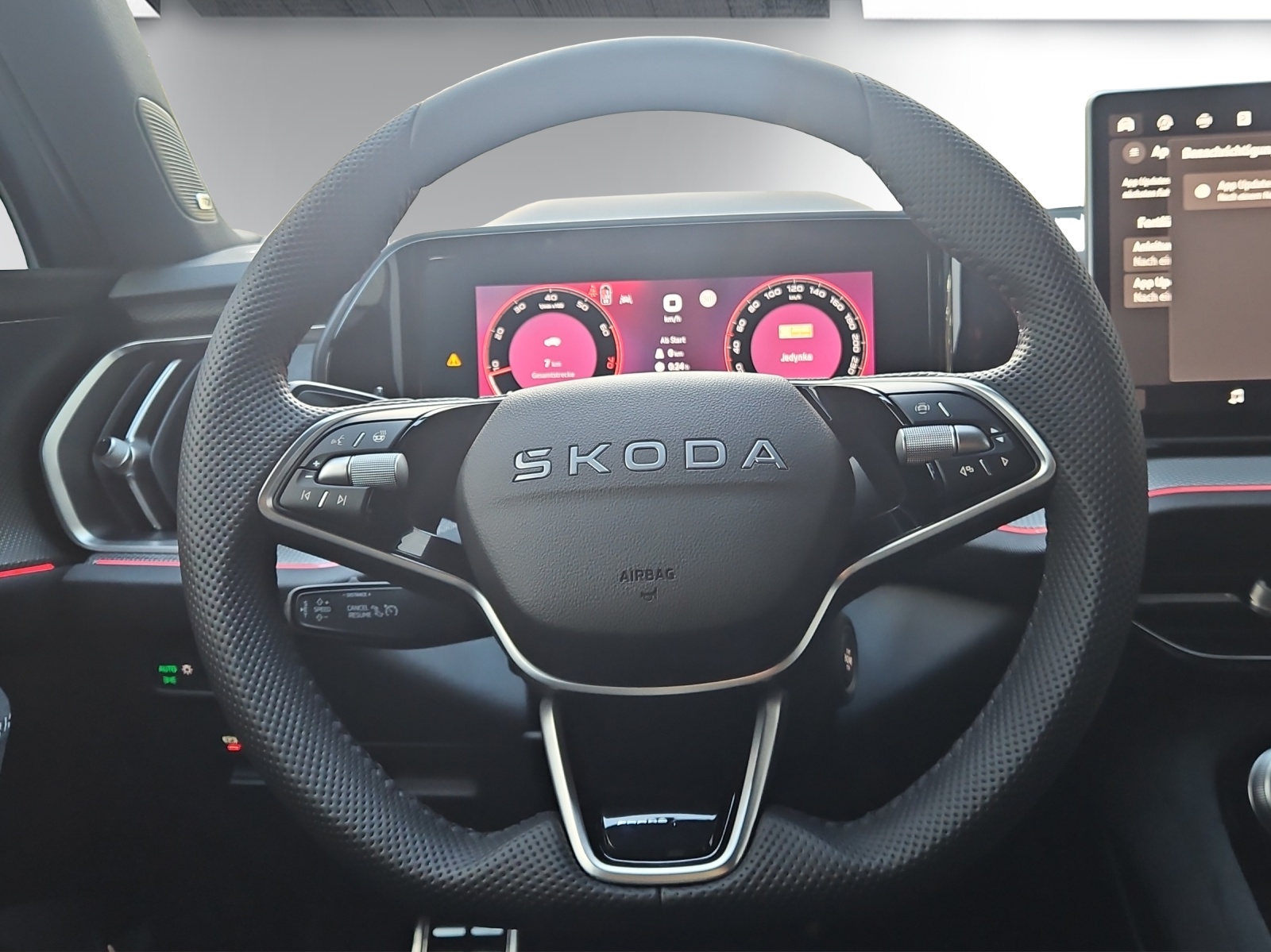 SKODA Kodiaq 2.0 TSI Sportline 4x4-image-6