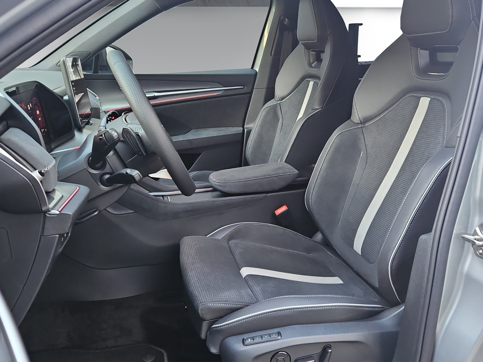 SKODA Kodiaq 2.0 TSI Sportline 4x4-image-10