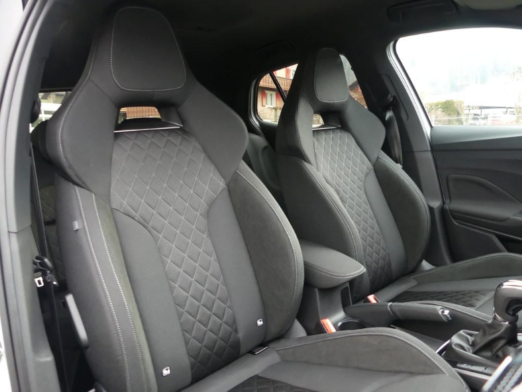 SKODA Fabia 1.0 TSI Monte Carlo DSG-image-10