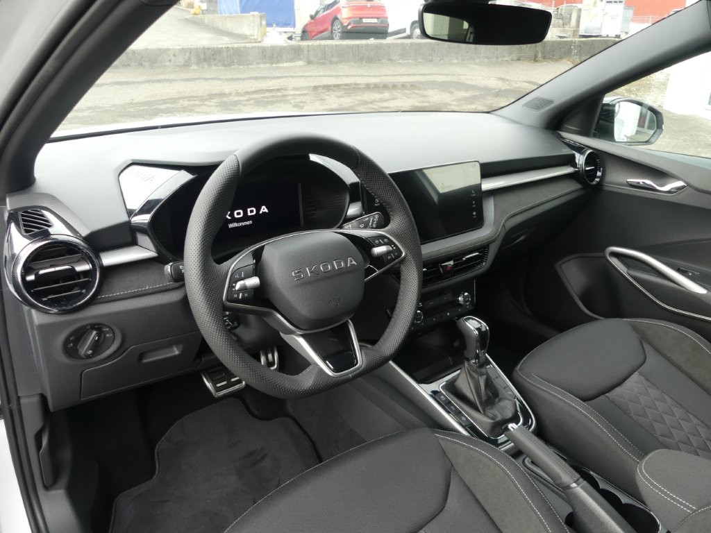 SKODA Fabia 1.0 TSI Monte Carlo DSG-image-6