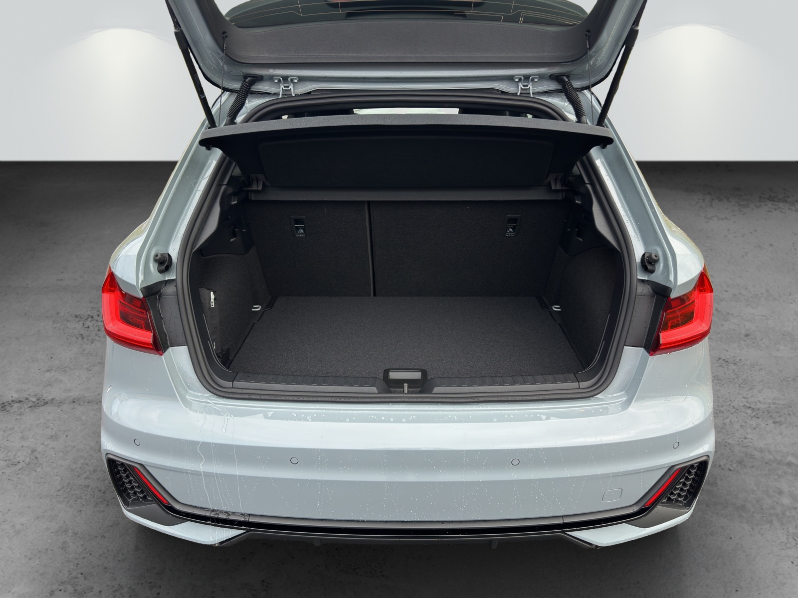 AUDI A1 Sportback 35 TFSI S Line S-tronic-image-9